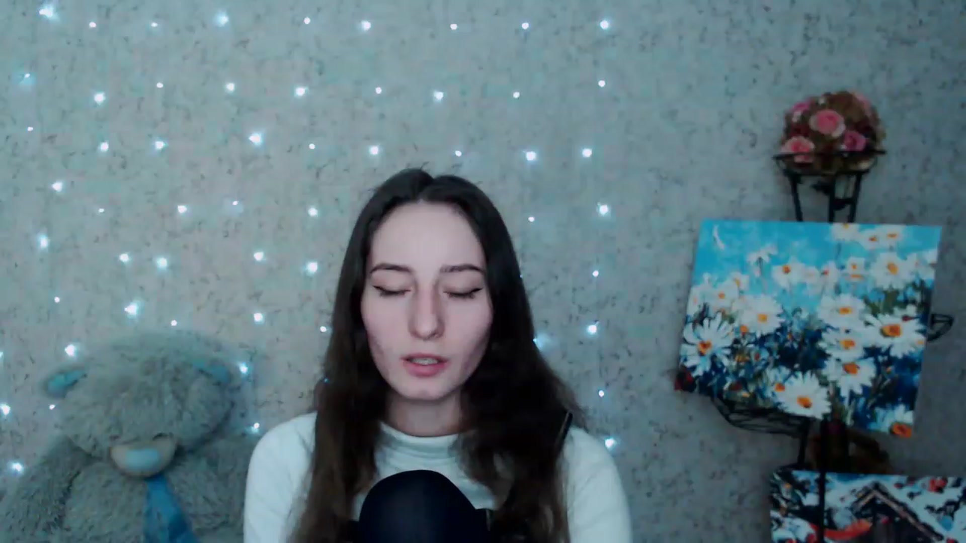 Gallery image thumbnail from Lunnaa_xx's myfreecams stream on, 02/01/2023, 16:05 image 19 of 20