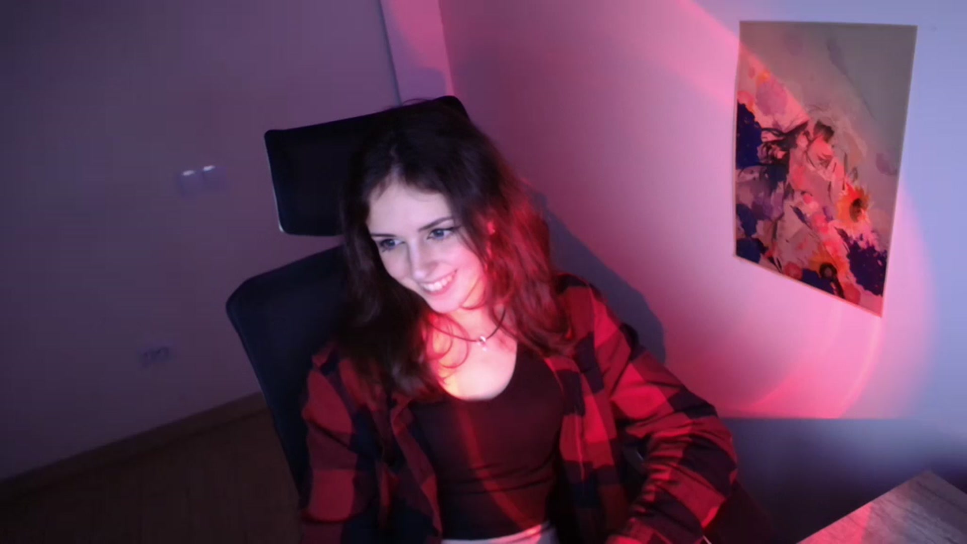 Gallery image thumbnail from Lurenn's myfreecams stream on, 11/26/2023, 16:09 image 5 of 20