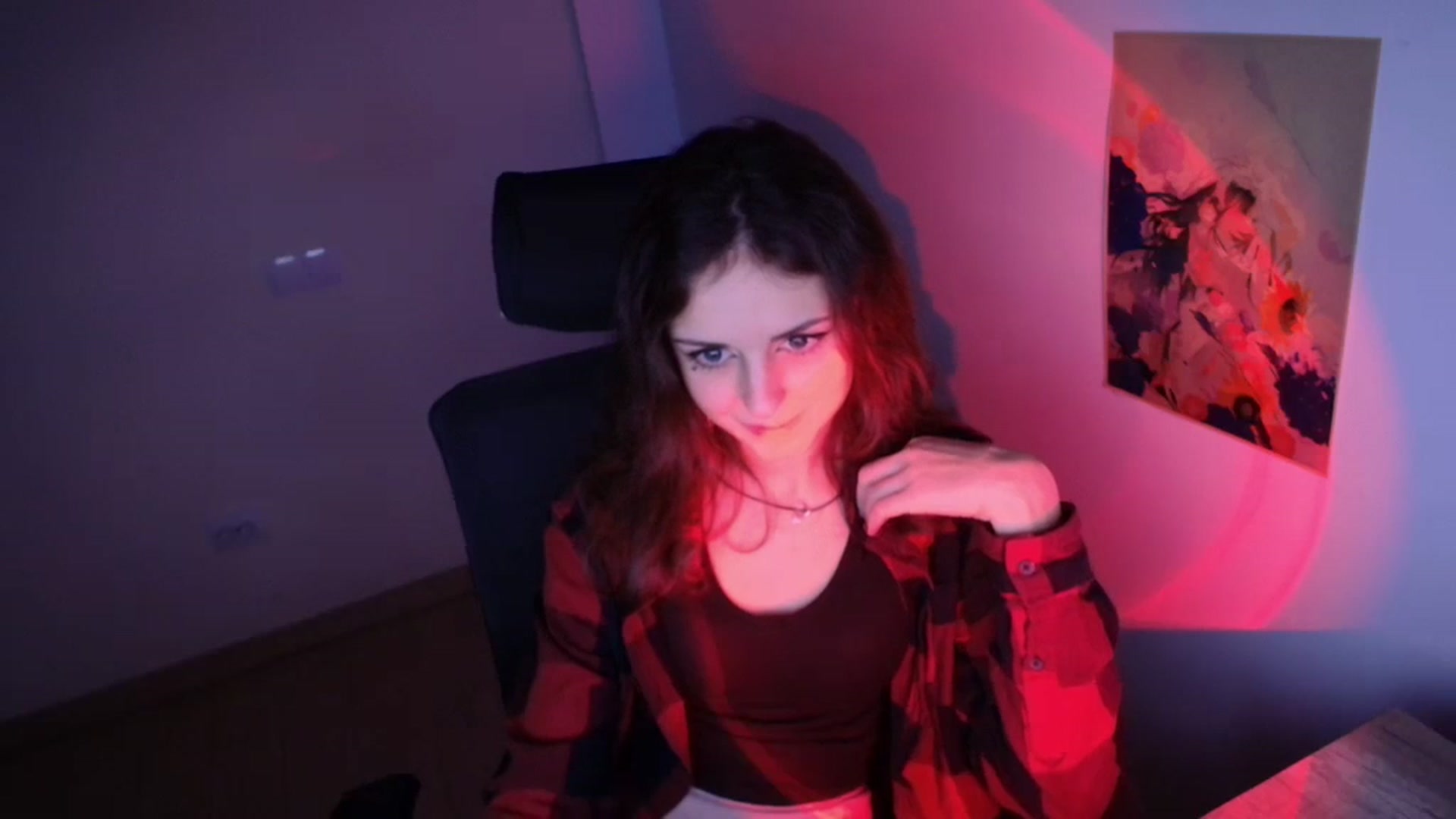Gallery image thumbnail from Lurenn's myfreecams stream on, 11/26/2023, 16:09 image 3 of 20