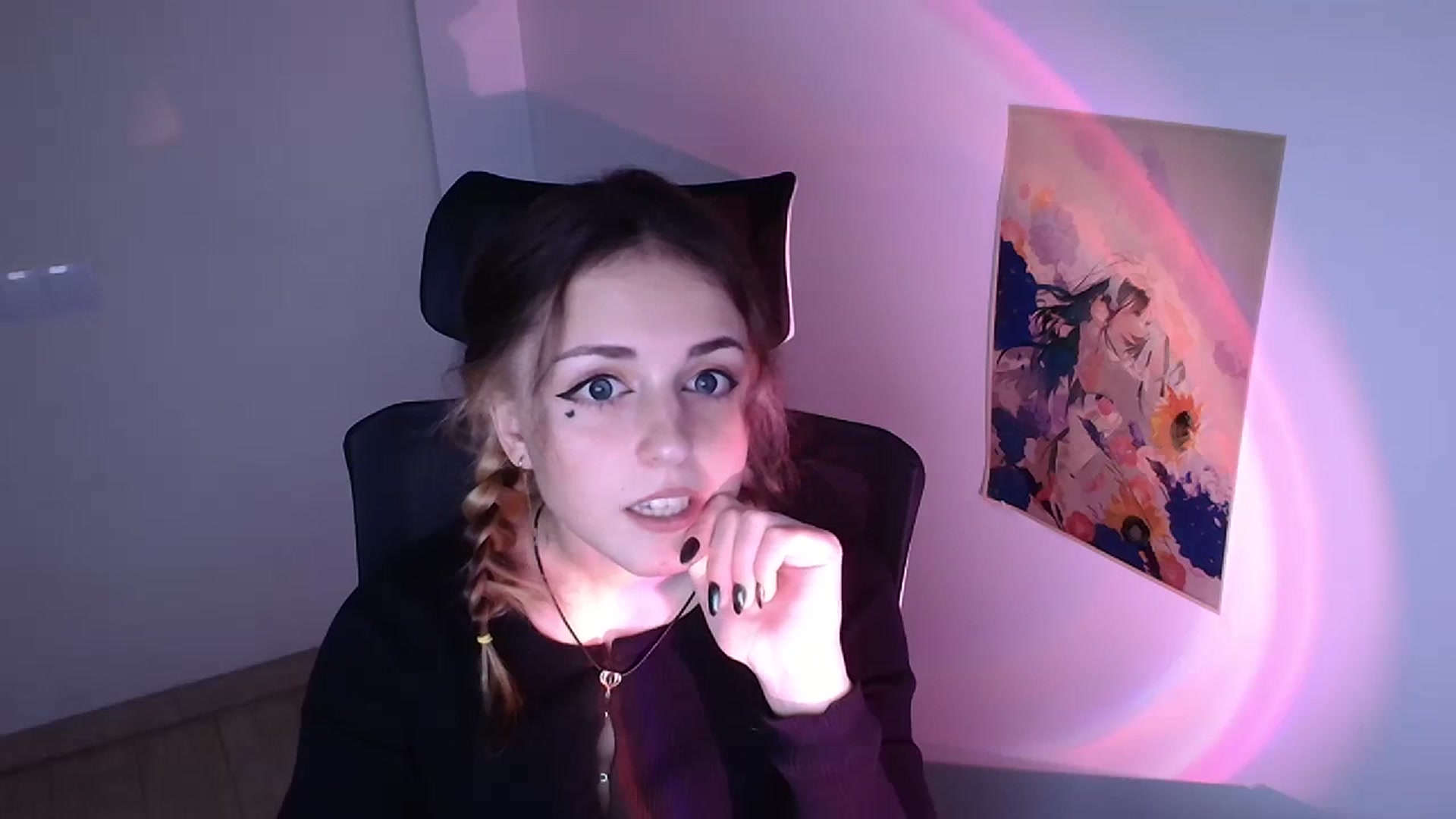 Gallery image thumbnail from Lurenn's myfreecams stream on, 11/29/2023, 11:36 image 4 of 20