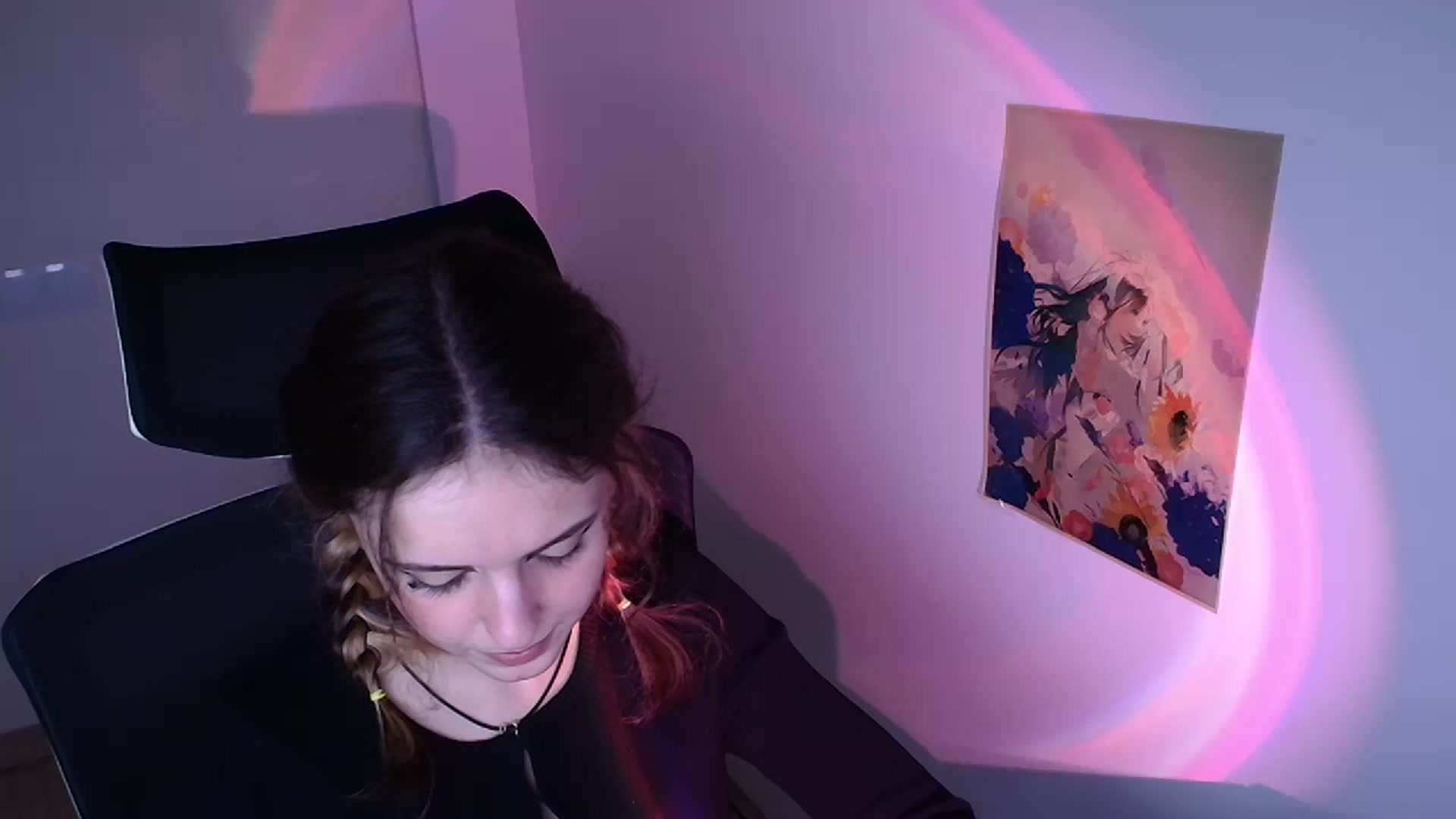 Gallery image thumbnail from Lurenn's myfreecams stream on, 11/29/2023, 12:52 image 1 of 20