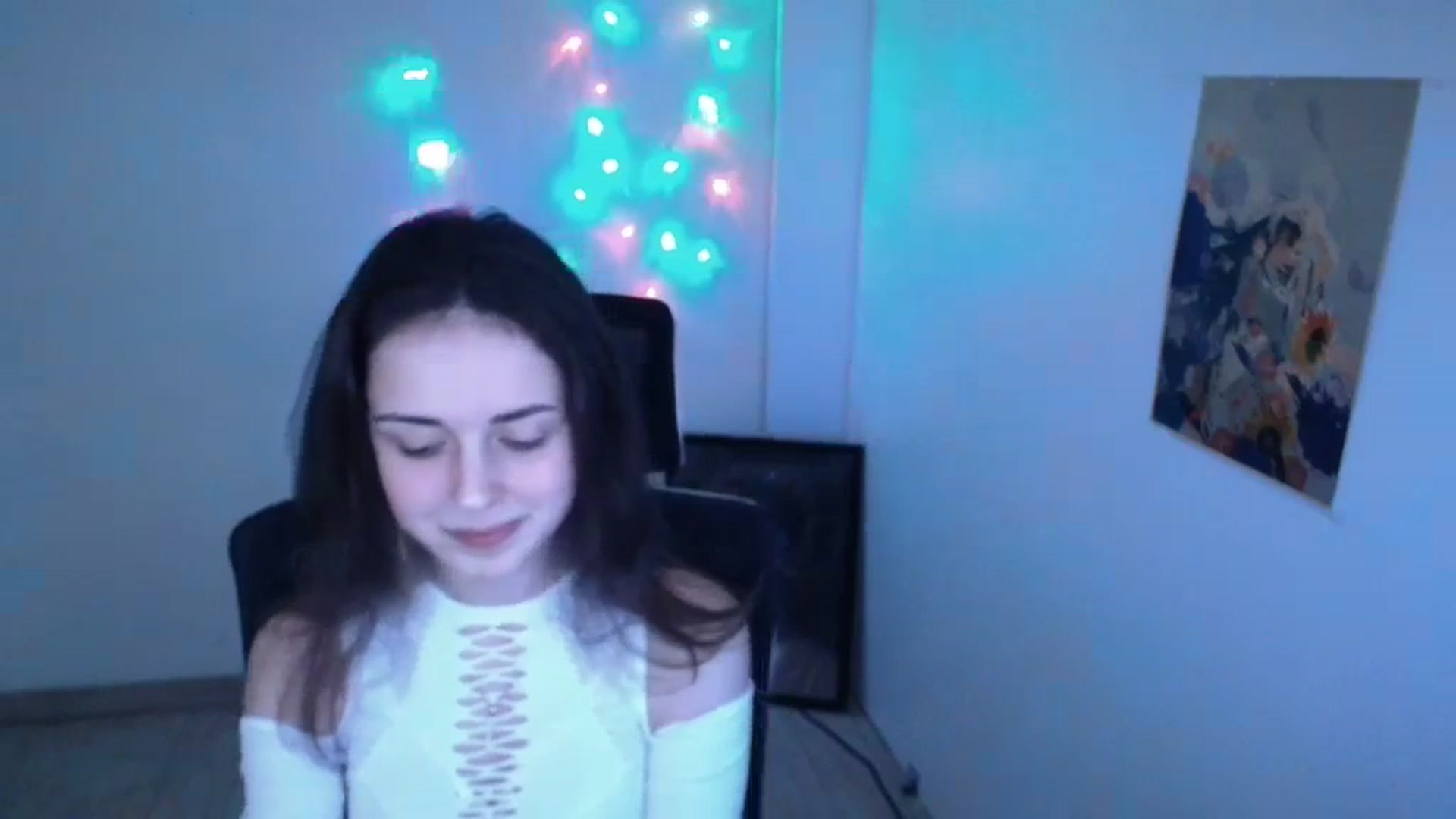 Gallery image thumbnail from Lurenn's myfreecams stream on, 12/07/2023, 10:21 image 9 of 20