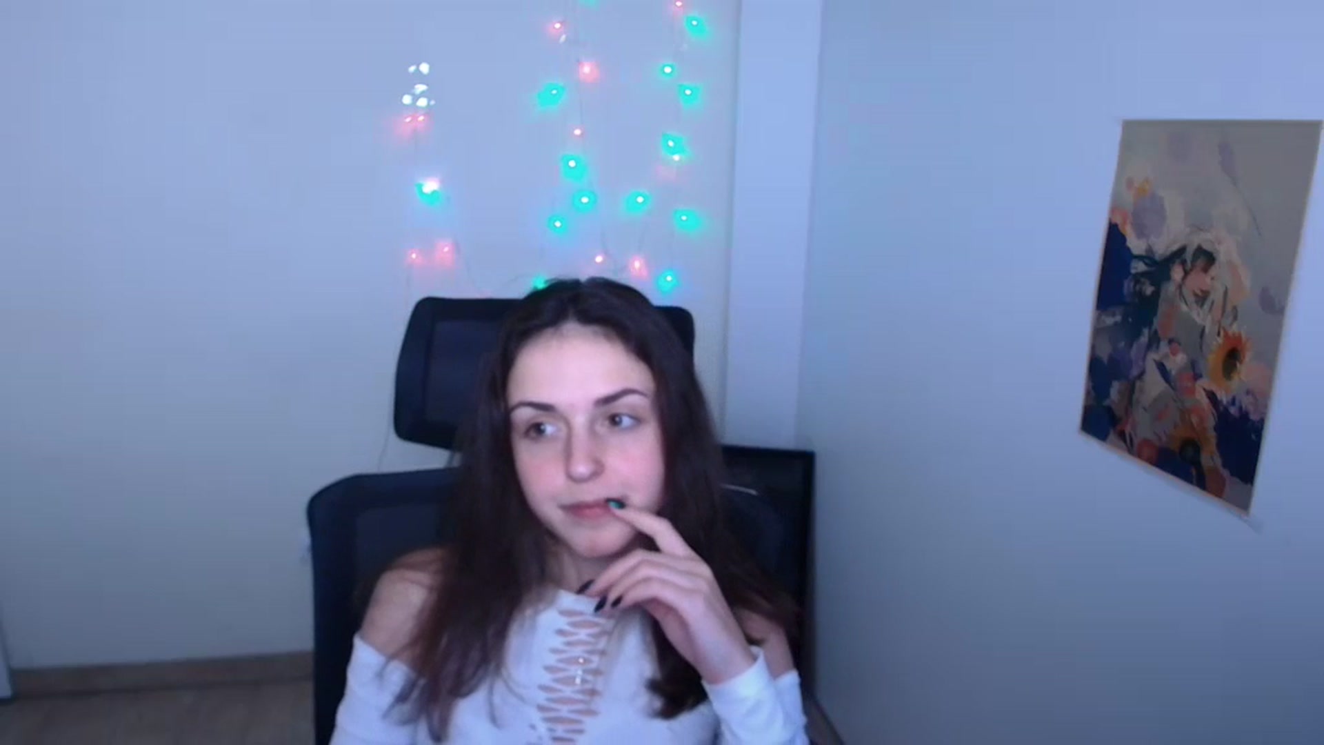 Gallery image thumbnail from Lurenn's myfreecams stream on, 12/07/2023, 12:53 image 6 of 20
