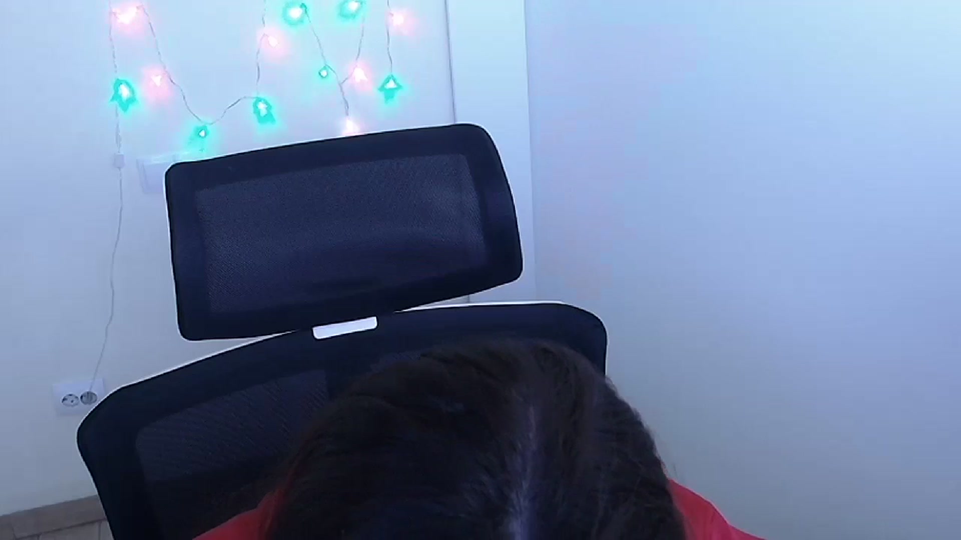 Gallery image thumbnail from Lurenn's myfreecams stream on, 12/10/2023, 11:09 image 15 of 20