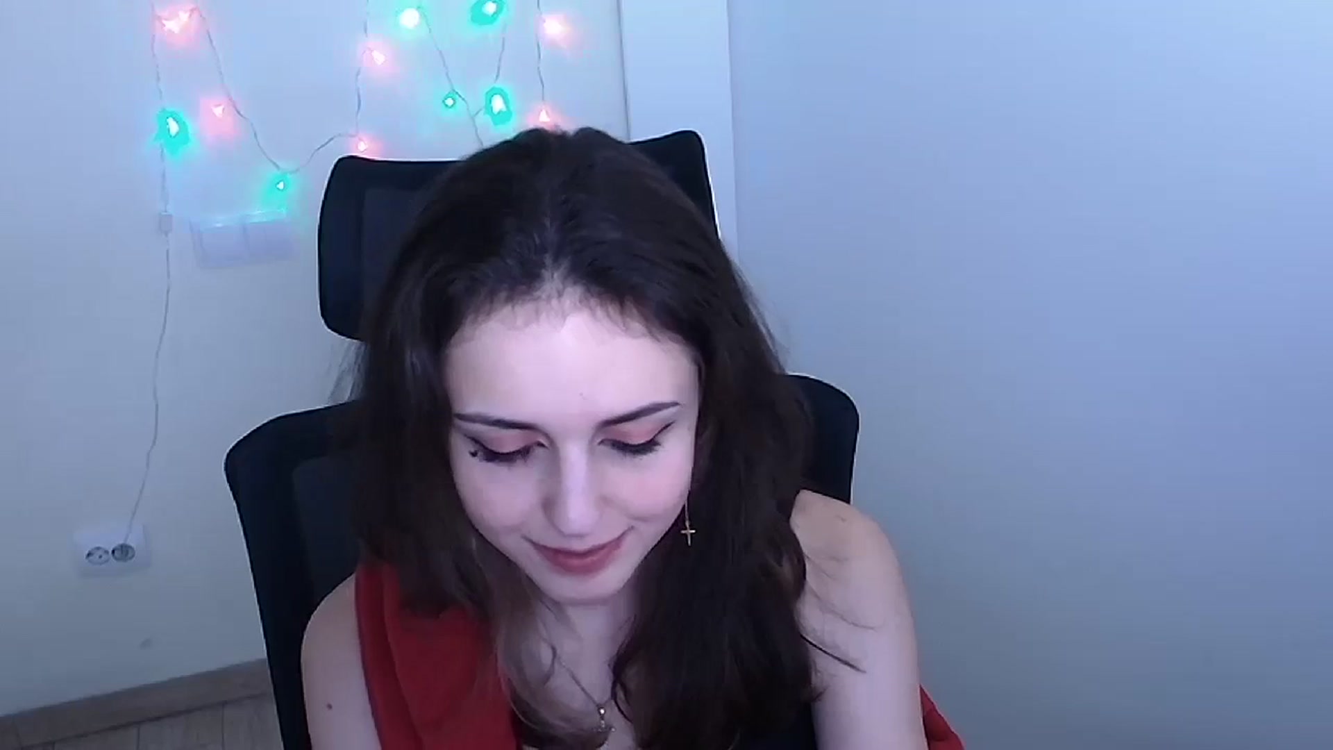 Gallery image thumbnail from Lurenn's myfreecams stream on, 12/10/2023, 11:09 image 19 of 20