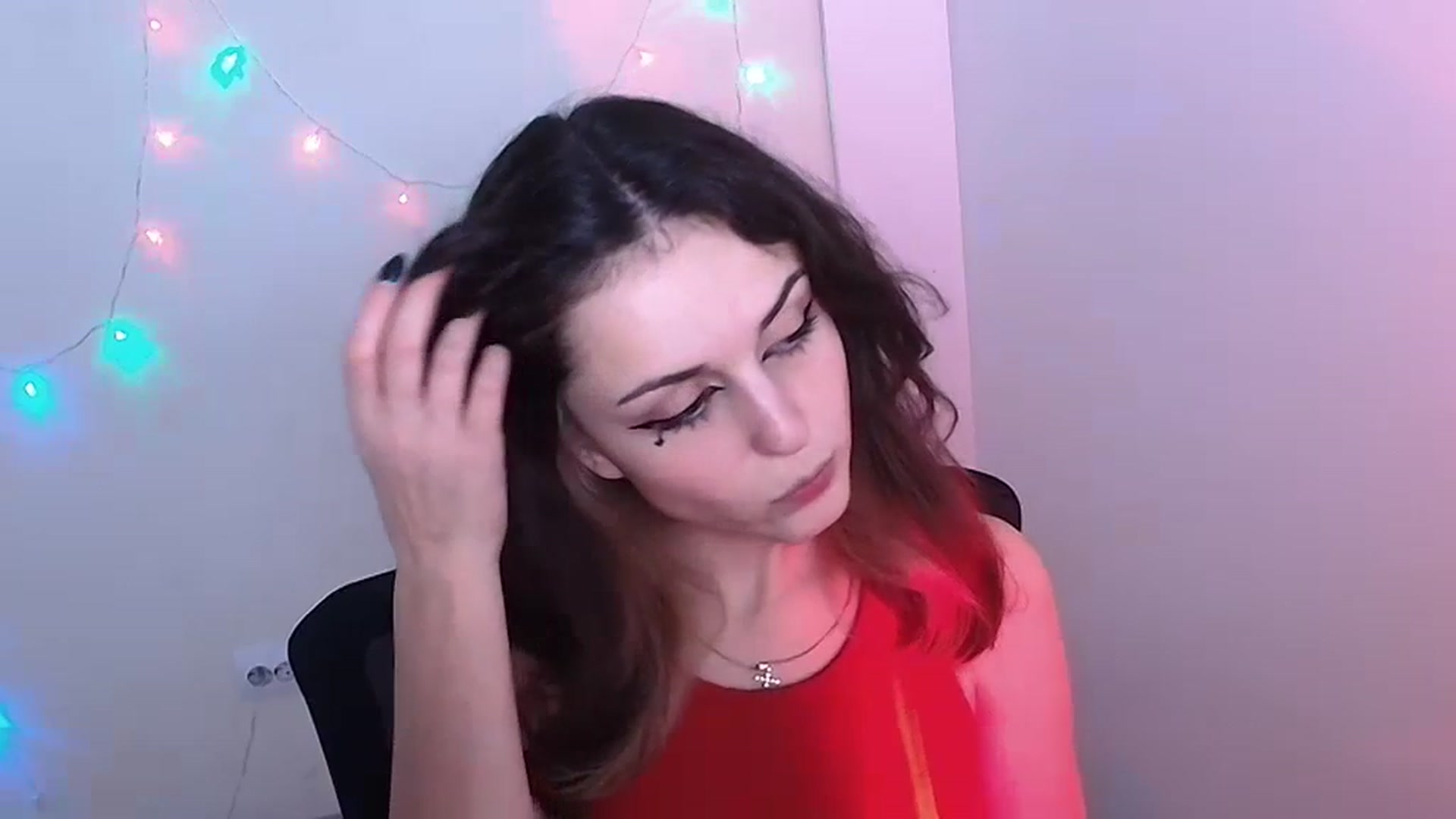 Gallery image thumbnail from Lurenn's myfreecams stream on, 12/12/2023, 14:23 image 3 of 20