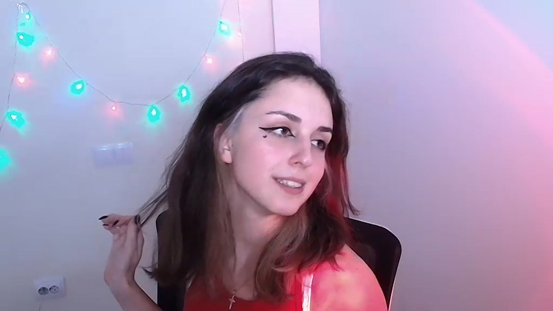Gallery image thumbnail from Lurenn's myfreecams stream on, 12/12/2023, 18:51 image 11 of 20