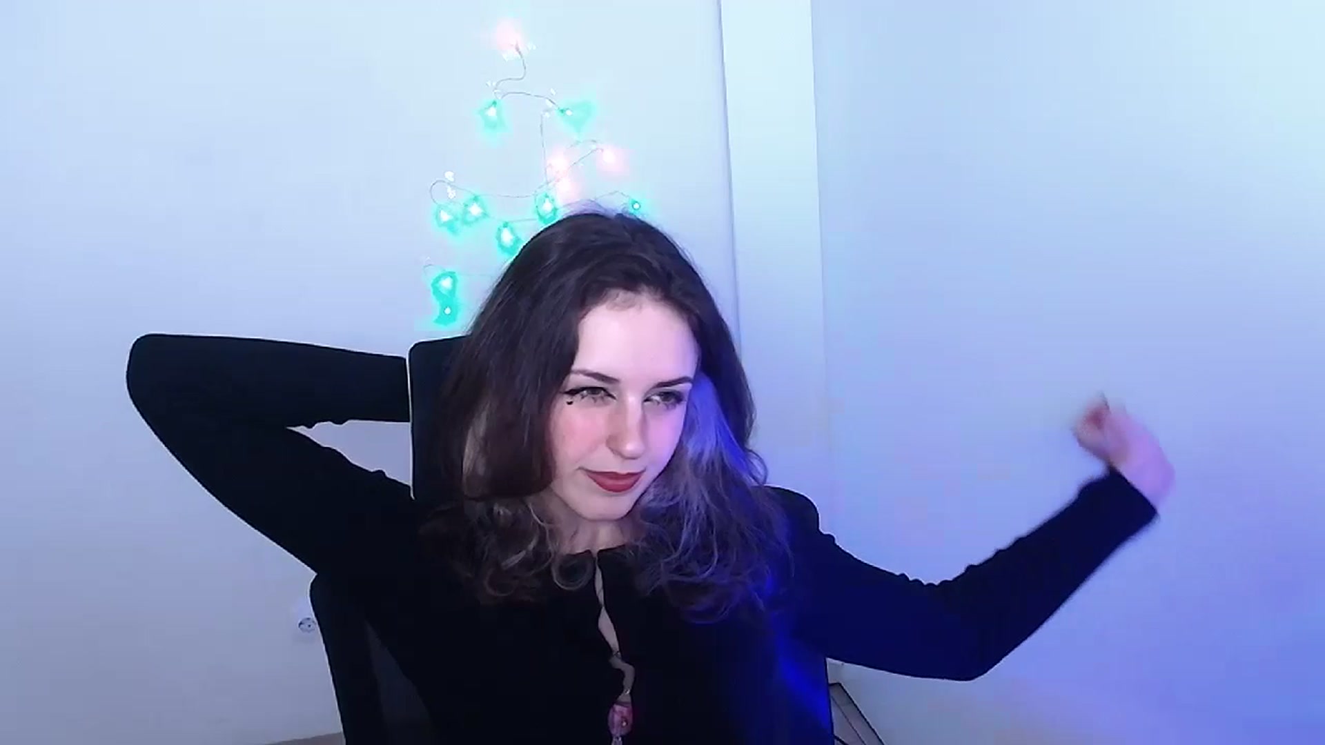 Gallery image thumbnail from Lurenn's myfreecams stream on, 12/13/2023, 14:24 image 9 of 20