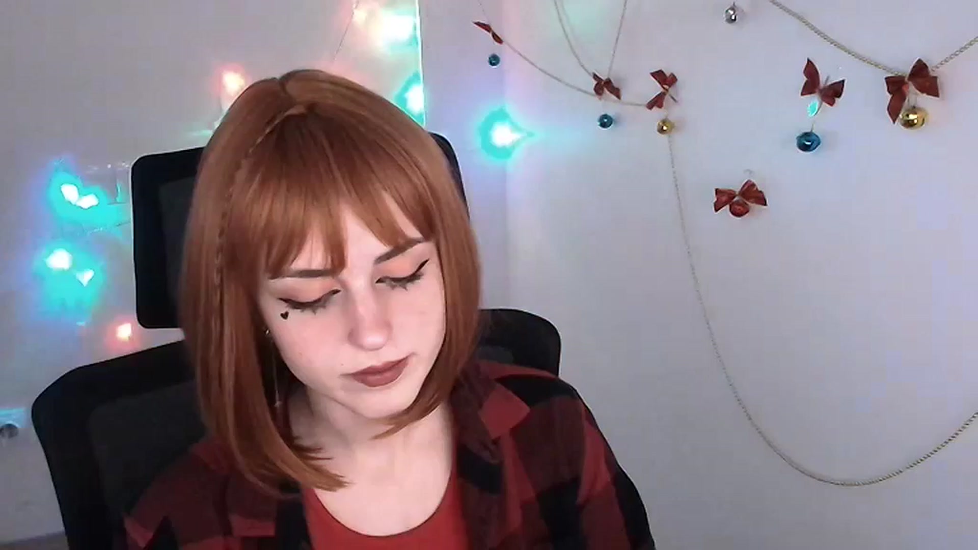 Gallery image thumbnail from Lurenn's myfreecams stream on, 12/23/2023, 14:54 image 1 of 20