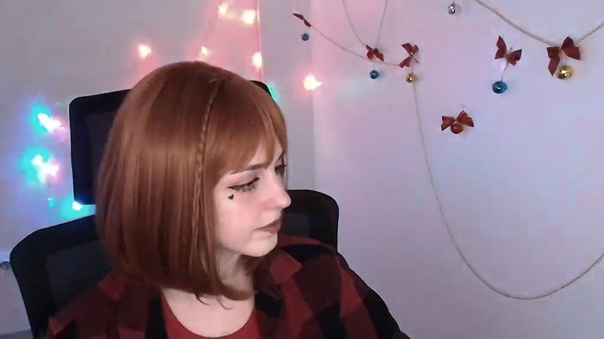 Gallery image thumbnail from Lurenn's myfreecams stream on, 12/23/2023, 14:54 image 2 of 20