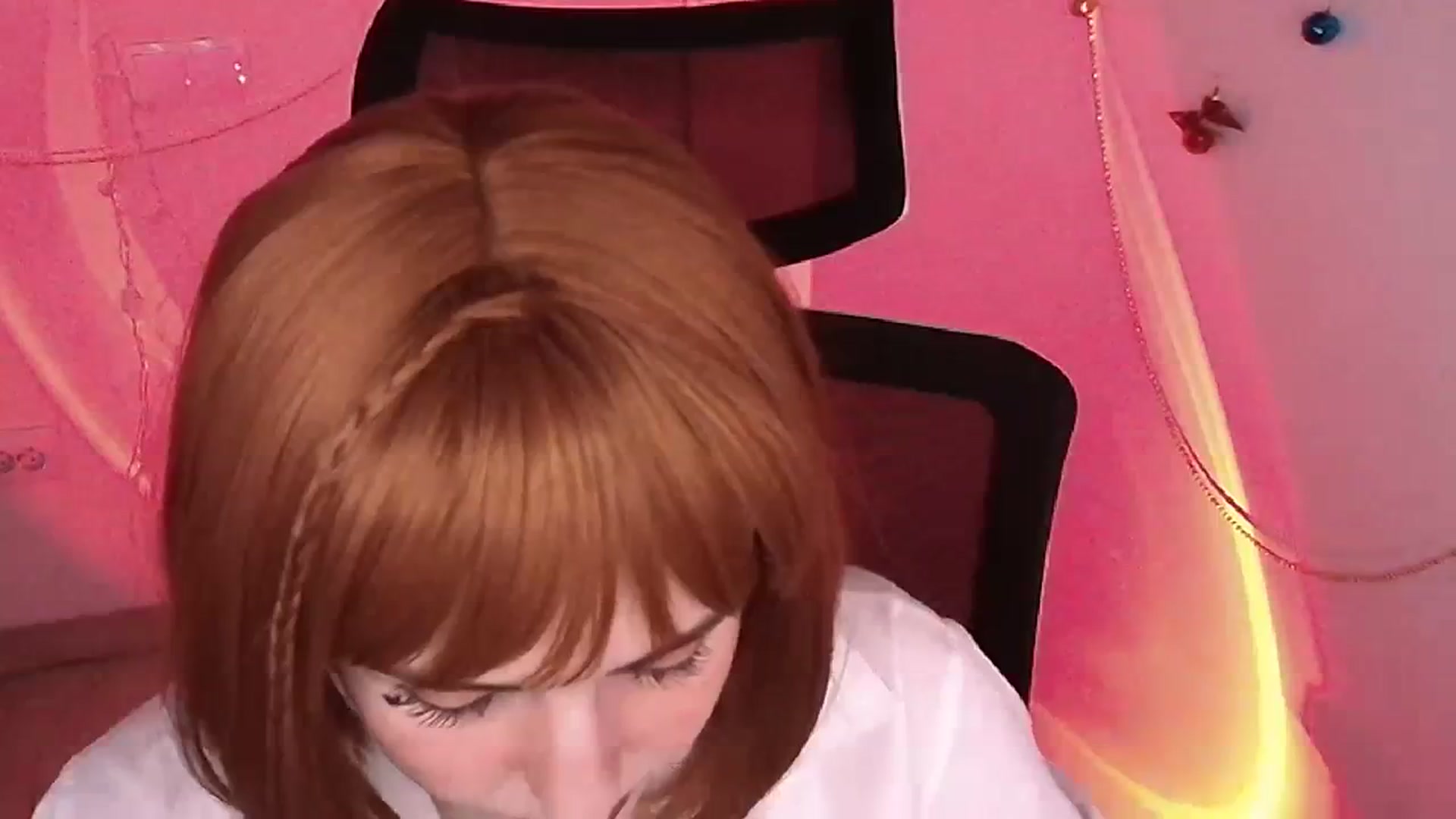 Gallery image thumbnail from Lurenn's myfreecams stream on, 12/24/2023, 19:00 image 13 of 20