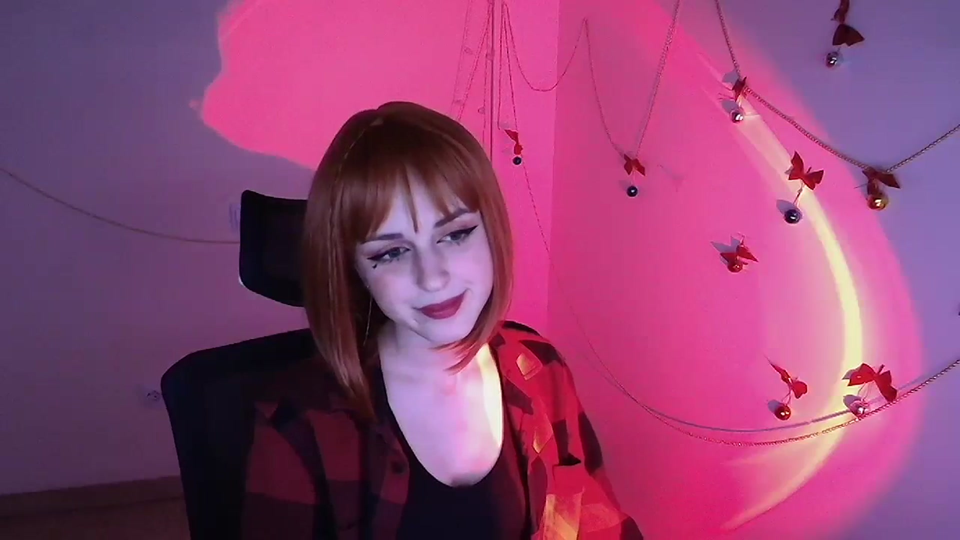 Gallery image thumbnail from Lurenn's myfreecams stream on, 12/26/2023, 12:44 image 20 of 20