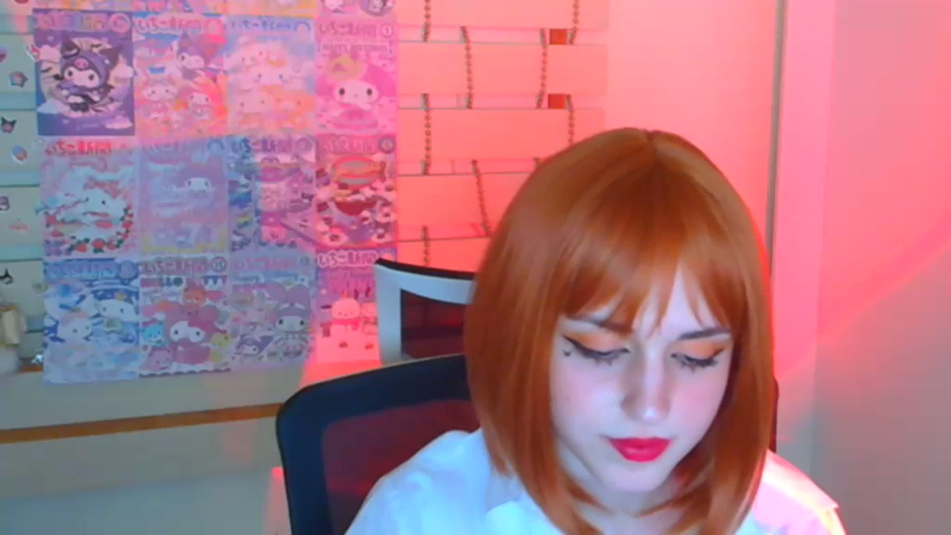 Gallery image thumbnail from Lurenn's myfreecams stream on, 12/29/2023, 10:38 image 4 of 20