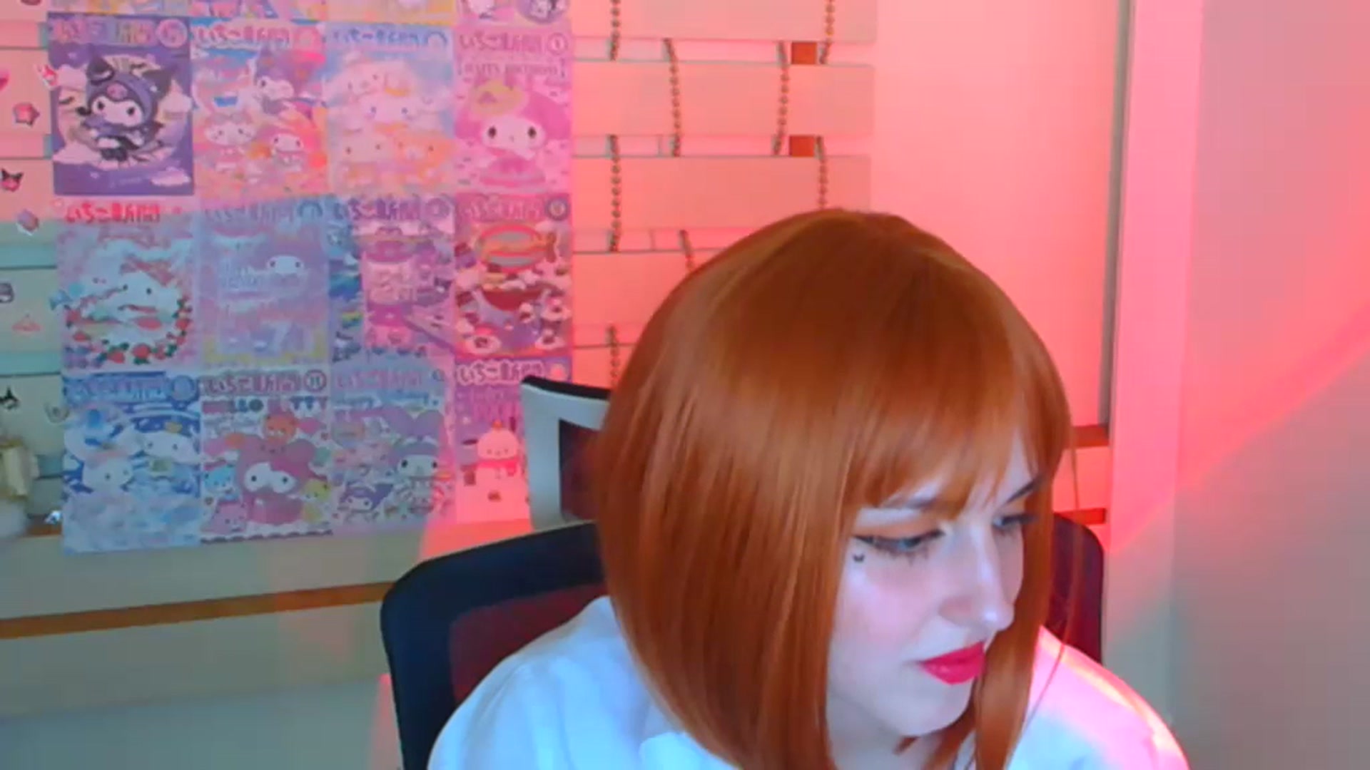 Gallery image thumbnail from Lurenn's myfreecams stream on, 12/29/2023, 10:38 image 7 of 20
