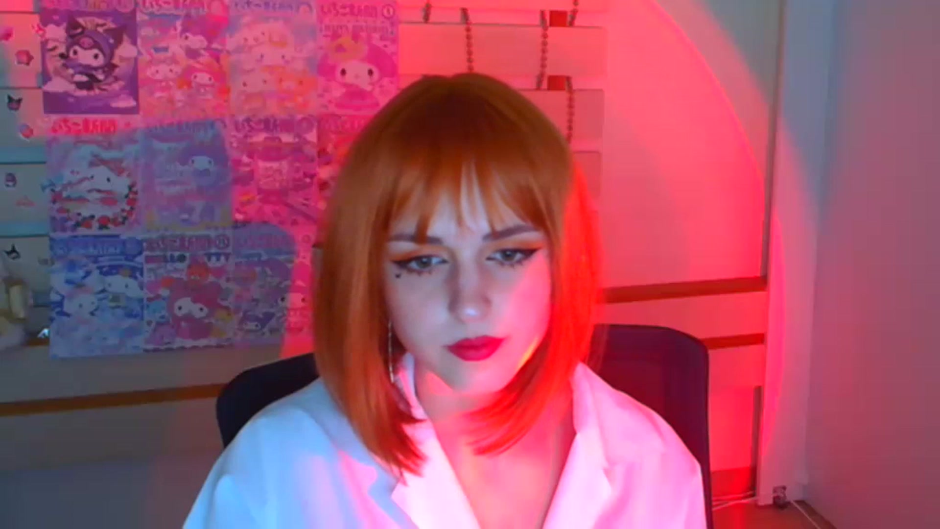 Gallery image thumbnail from Lurenn's myfreecams stream on, 12/29/2023, 12:01 image 16 of 20