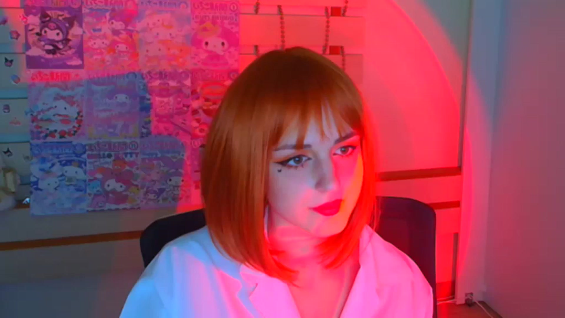 Gallery image thumbnail from Lurenn's myfreecams stream on, 12/29/2023, 12:01 image 17 of 20