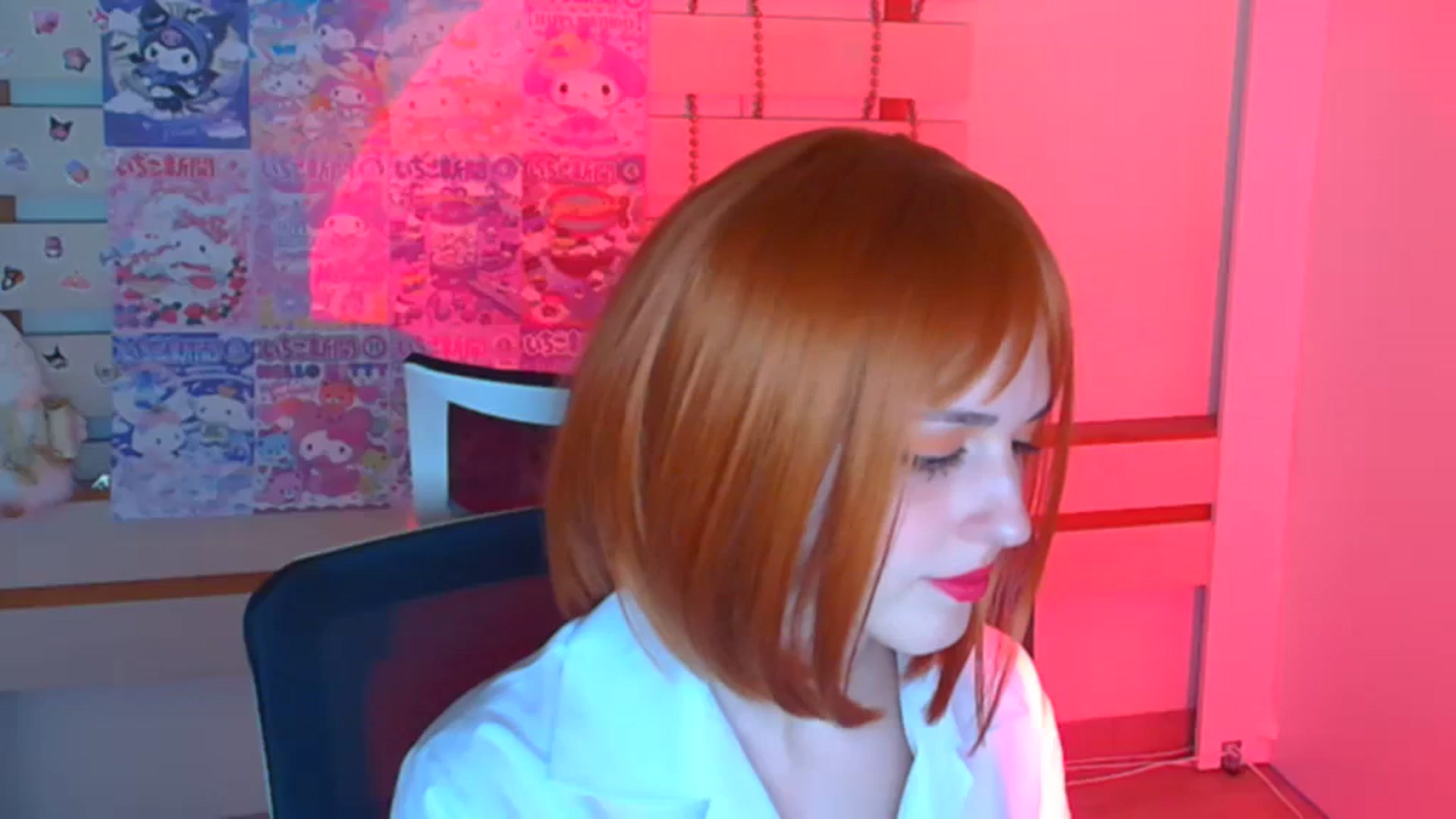 Gallery image thumbnail from Lurenn's myfreecams stream on, 12/29/2023, 13:16 image 3 of 20
