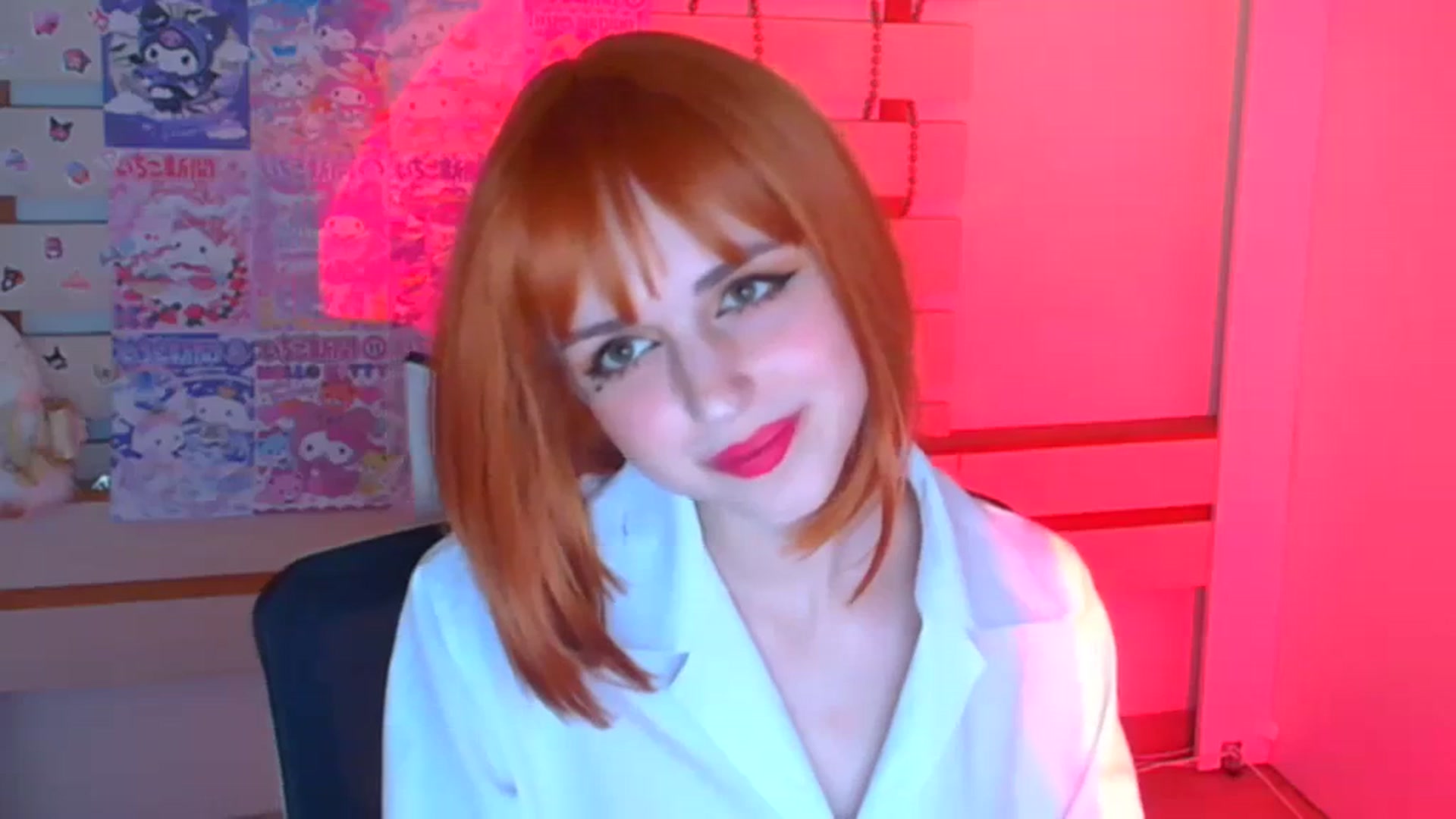 Gallery image thumbnail from Lurenn's myfreecams stream on, 12/29/2023, 13:16 image 9 of 20