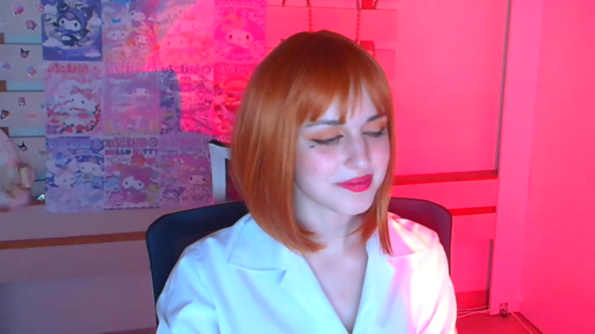 Gallery image thumbnail from Lurenn's myfreecams stream on, 12/29/2023, 13:16 image 17 of 20