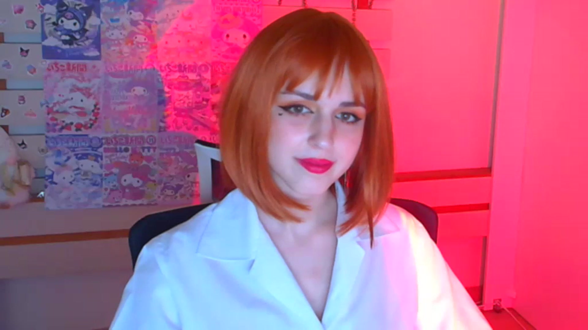 Gallery image thumbnail from Lurenn's myfreecams stream on, 12/29/2023, 13:16 image 11 of 20
