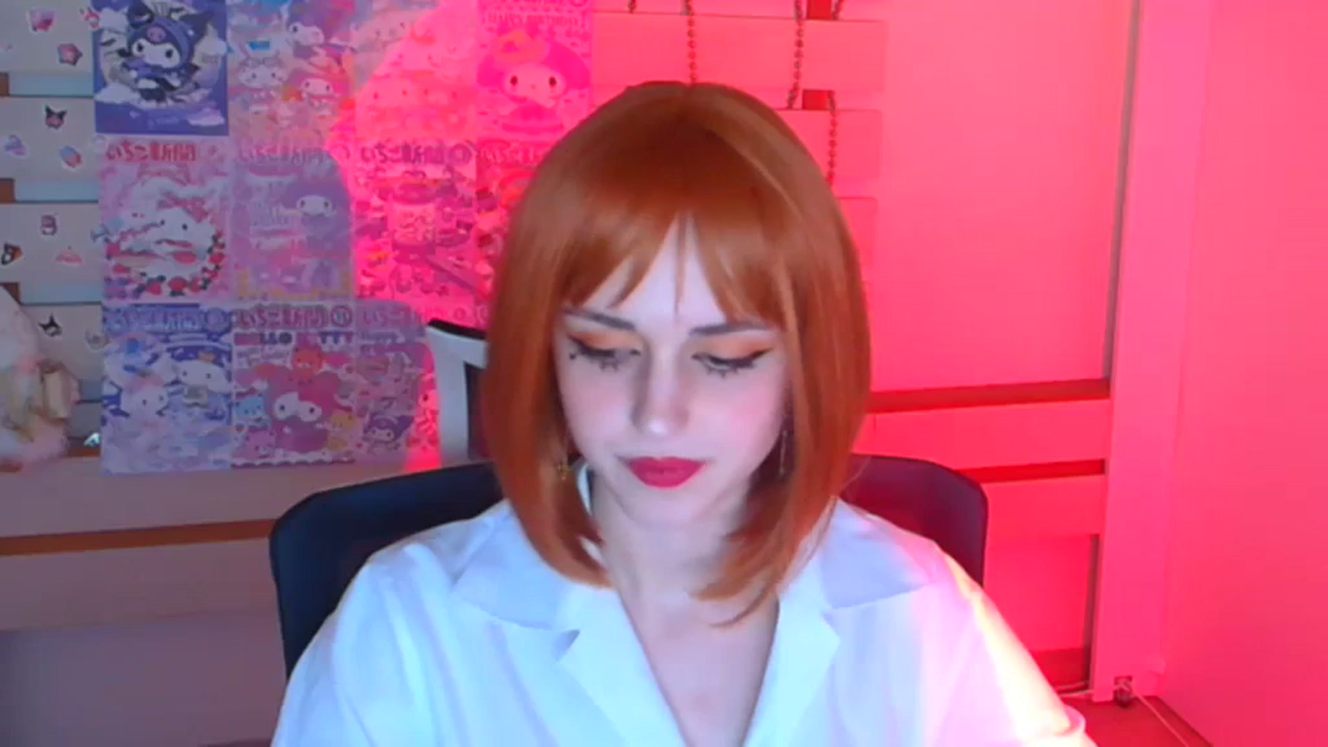 Gallery image thumbnail from Lurenn's myfreecams stream on, 12/29/2023, 13:16 image 2 of 20