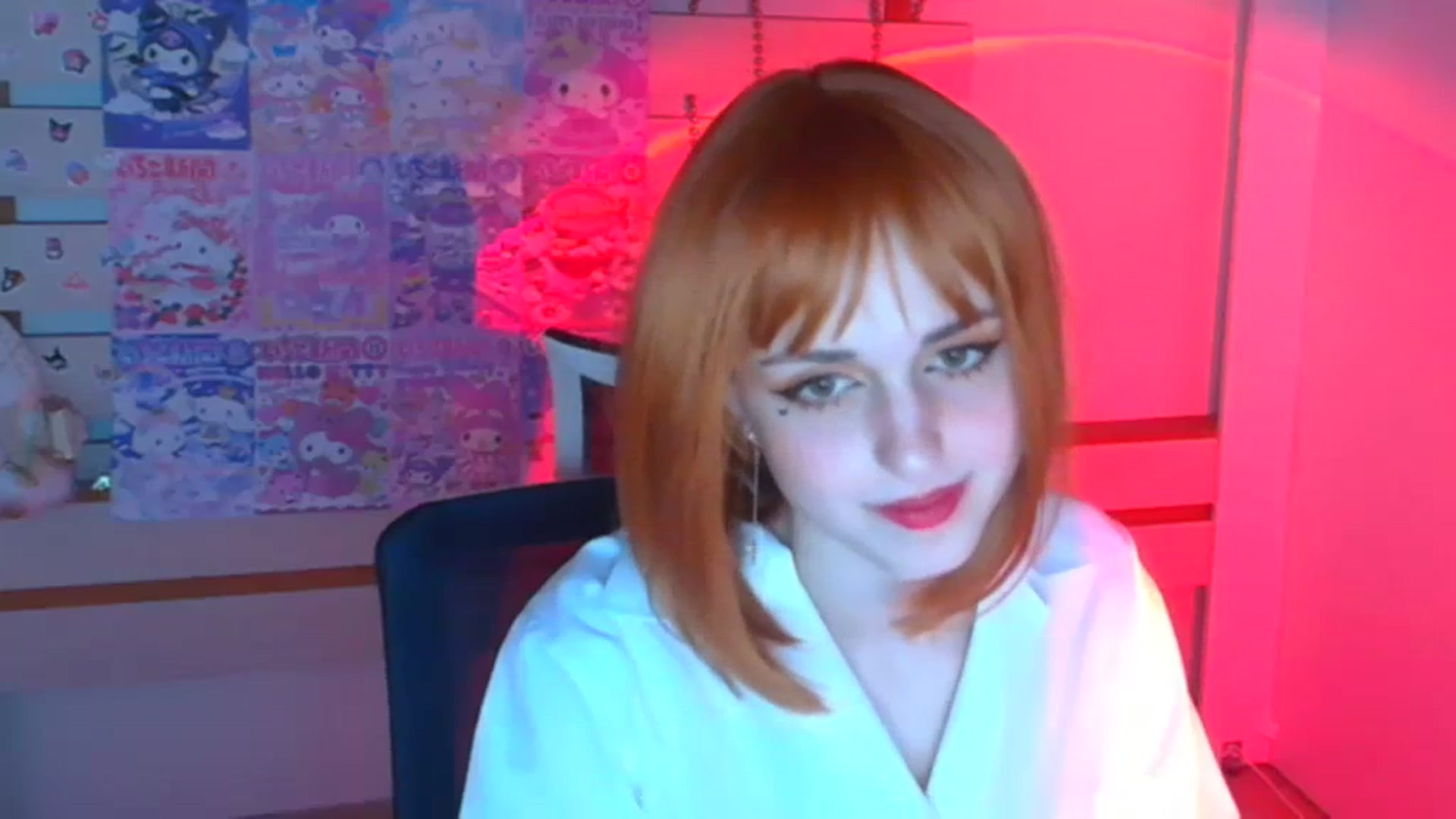 Gallery image thumbnail from Lurenn's myfreecams stream on, 12/29/2023, 14:16 image 9 of 20