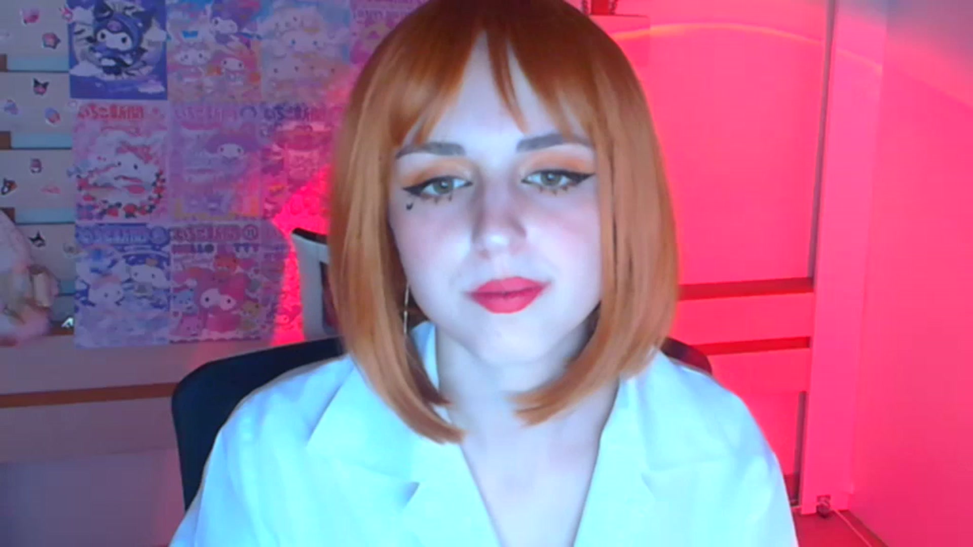 Gallery image thumbnail from Lurenn's myfreecams stream on, 12/29/2023, 14:16 image 1 of 20