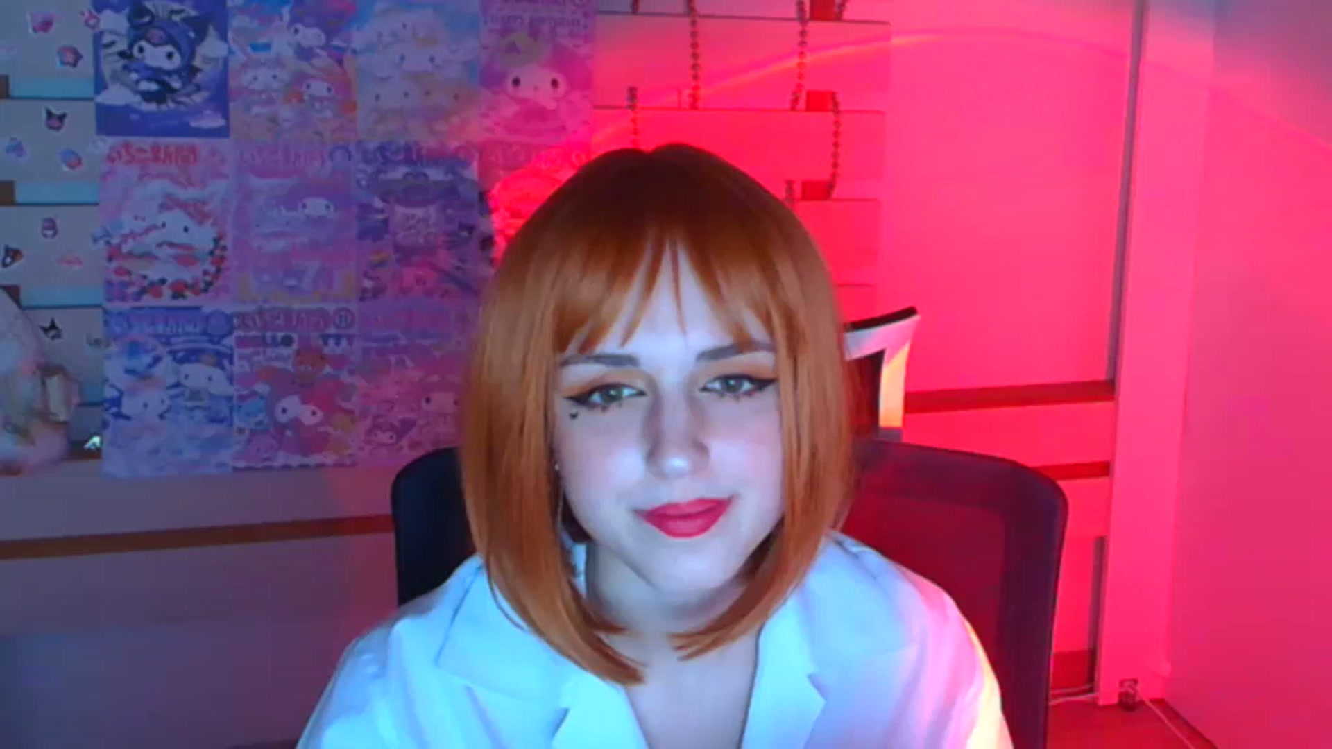 Gallery image thumbnail from Lurenn's myfreecams stream on, 12/29/2023, 14:16 image 15 of 20
