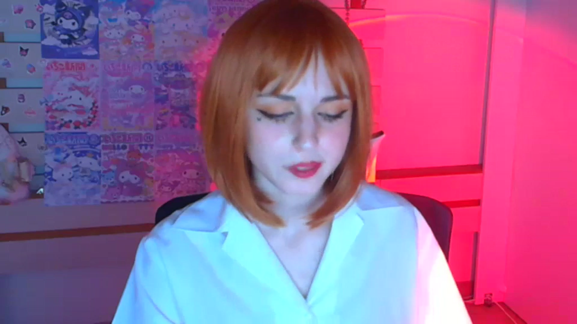 Gallery image thumbnail from Lurenn's myfreecams stream on, 12/29/2023, 14:16 image 7 of 20