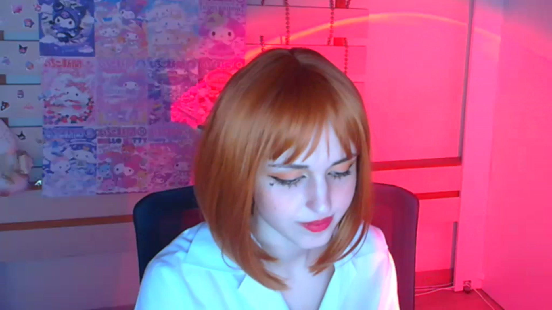 Gallery image thumbnail from Lurenn's myfreecams stream on, 12/29/2023, 14:16 image 11 of 20