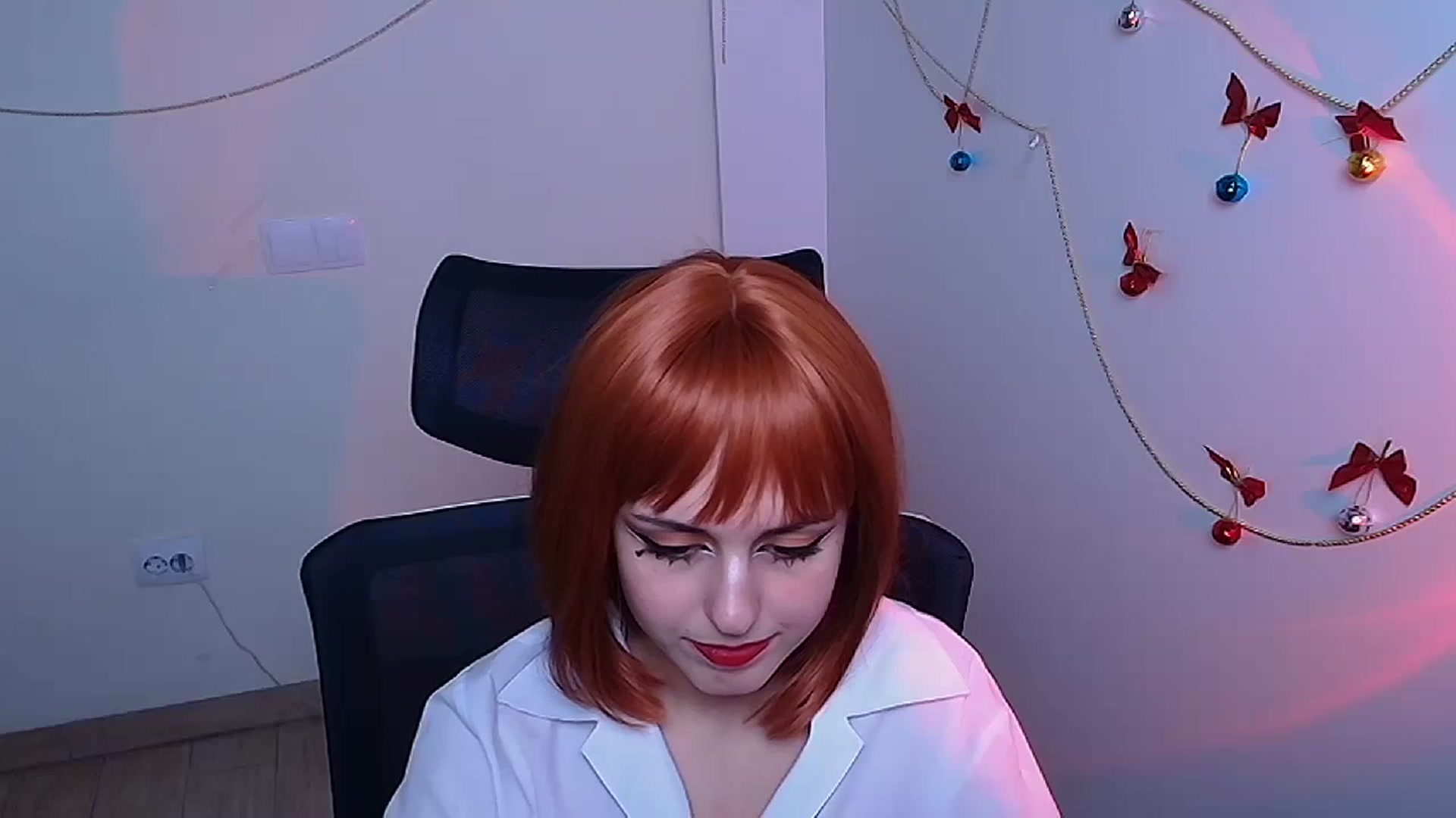 Gallery image thumbnail from Lurenn's myfreecams stream on, 01/21/2024, 15:22 image 16 of 20