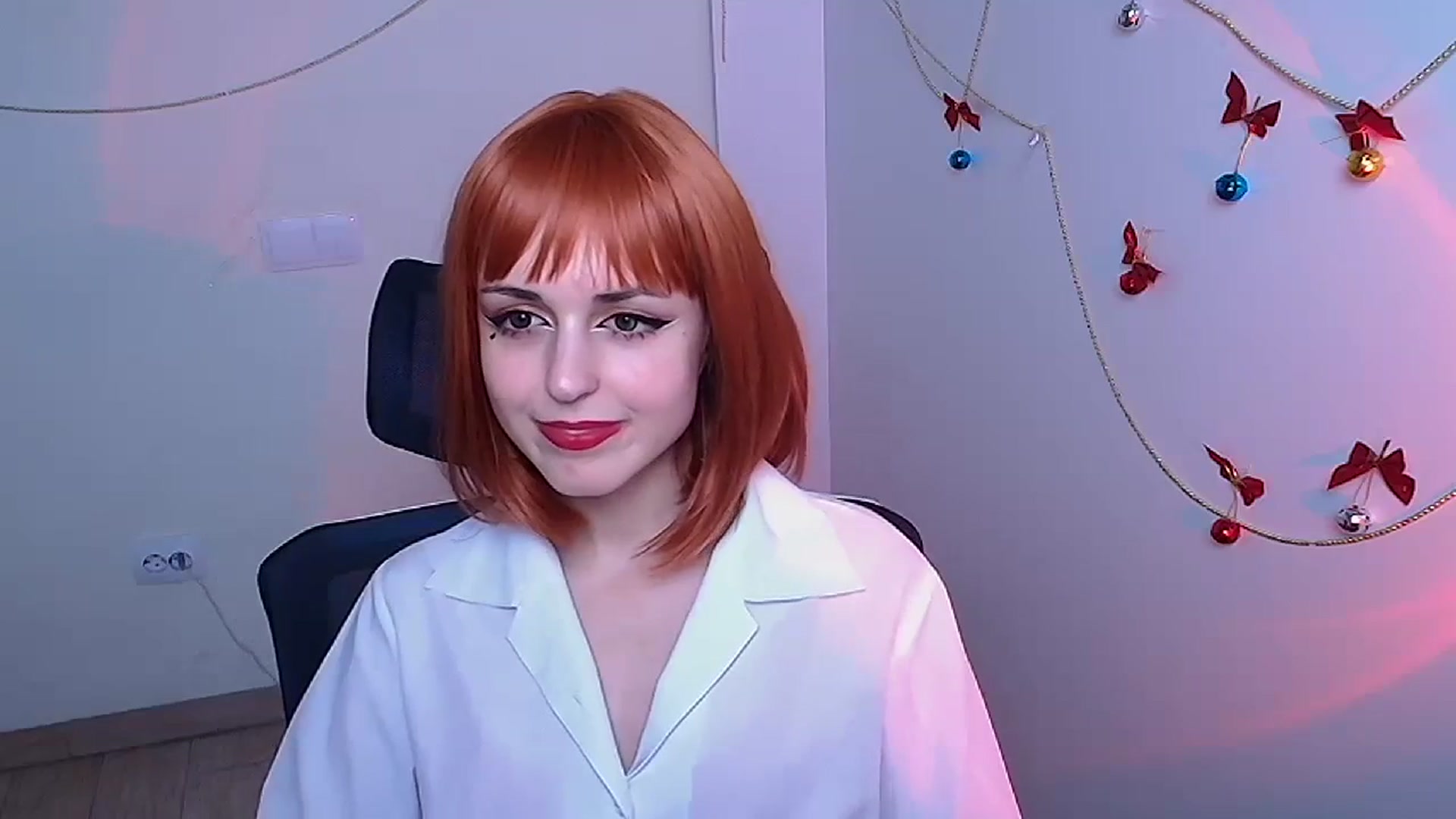 Gallery image thumbnail from Lurenn's myfreecams stream on, 01/21/2024, 15:22 image 7 of 20