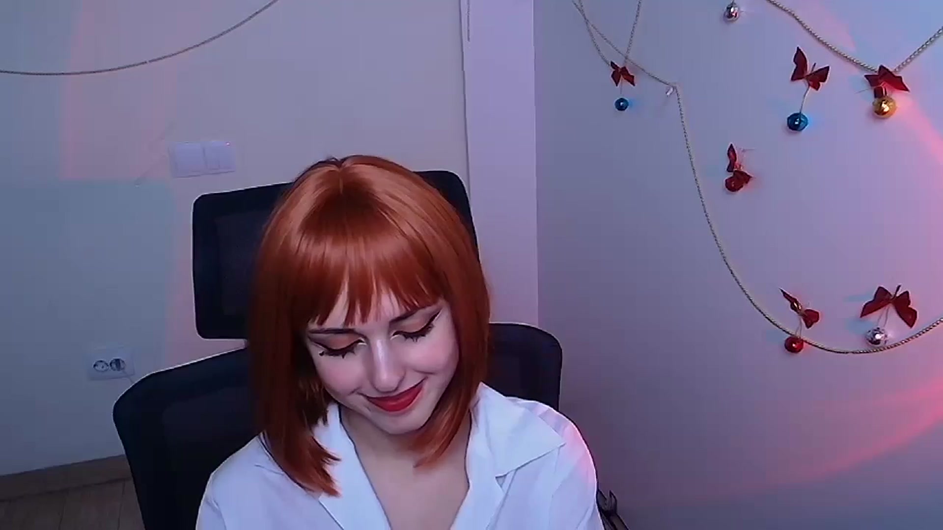 Gallery image thumbnail from Lurenn's myfreecams stream on, 01/21/2024, 15:22 image 20 of 20