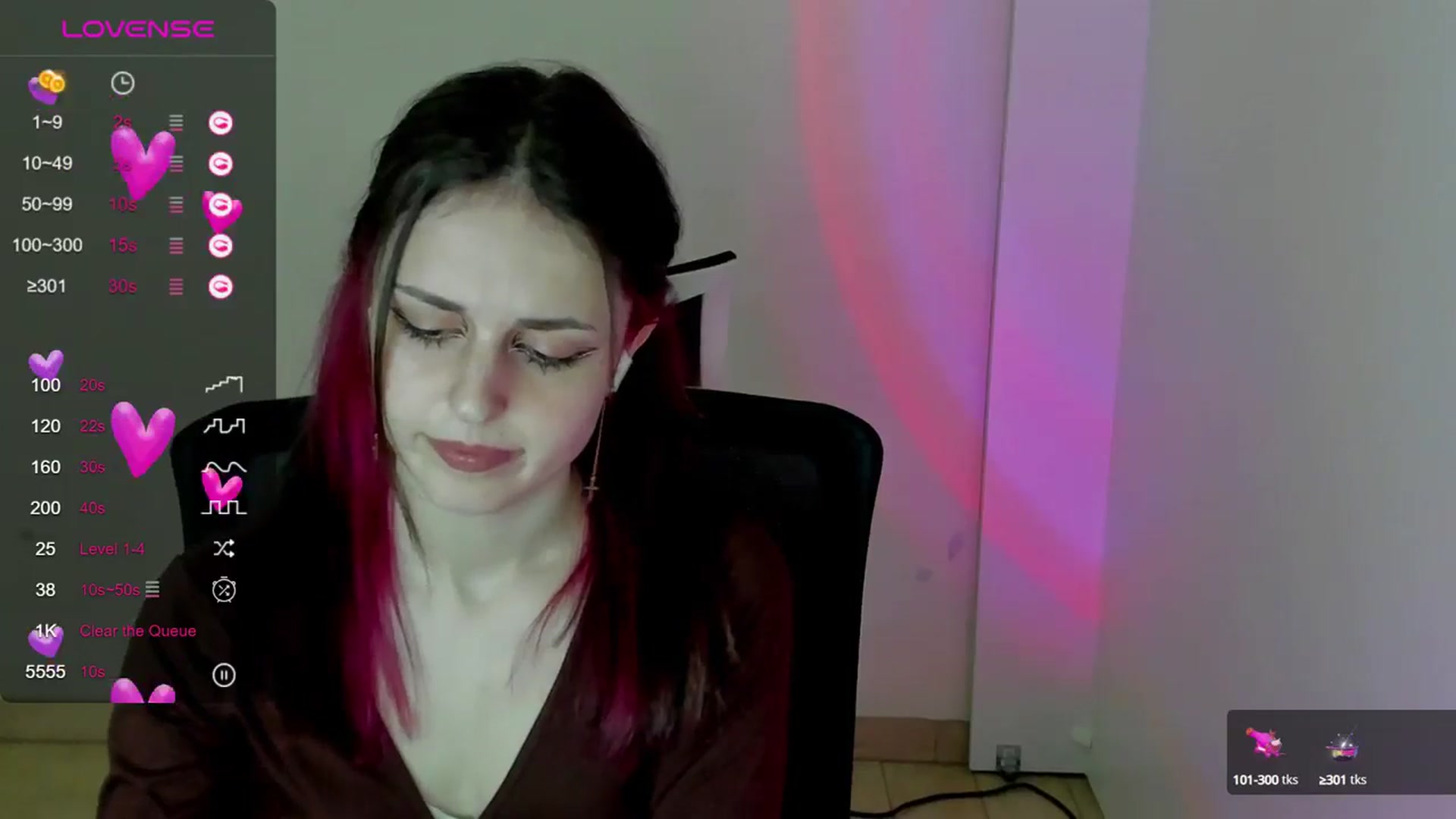 Gallery image thumbnail from Lurenn's myfreecams stream on, 05/12/2024, 13:56 image 19 of 20