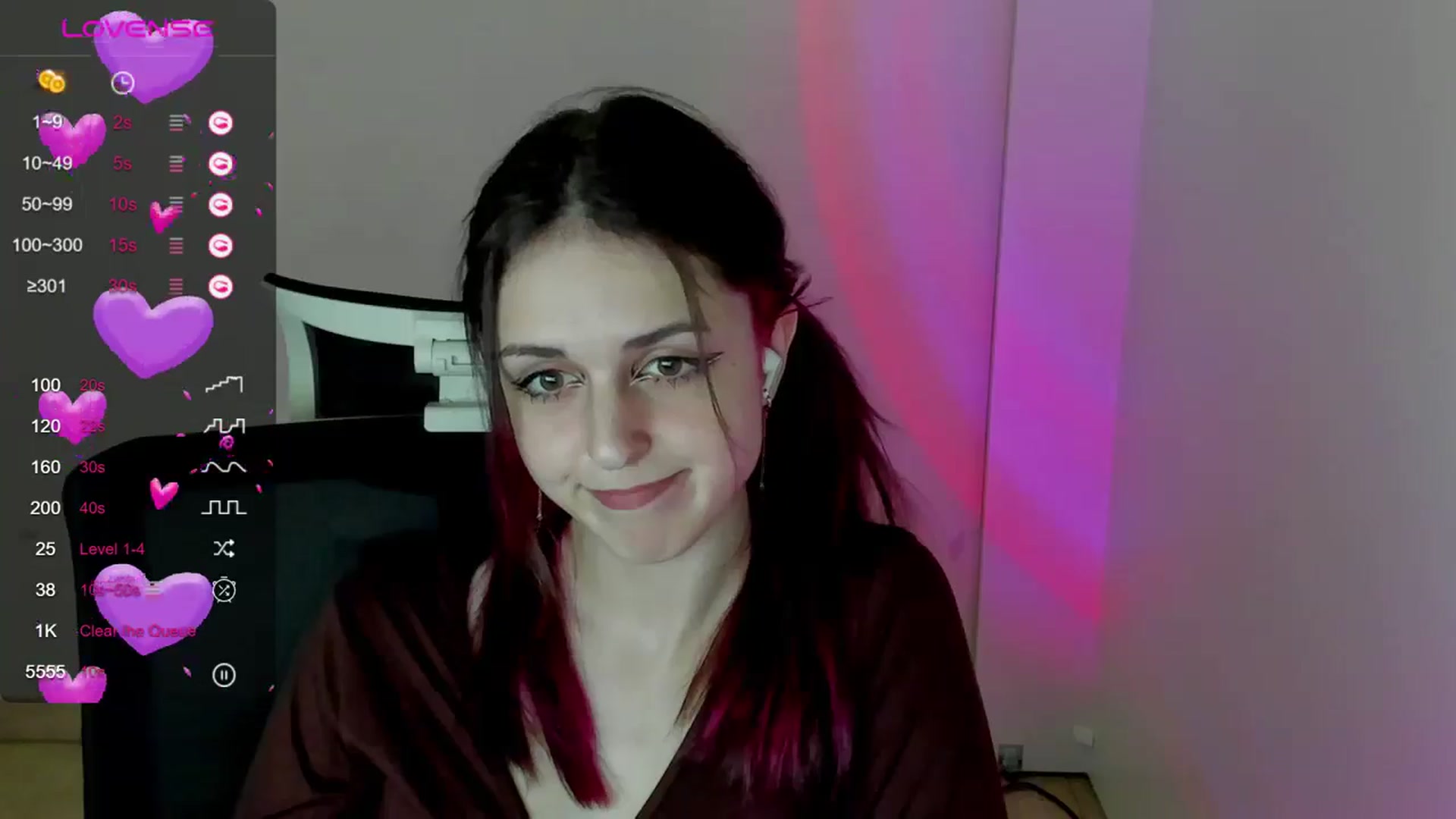 Gallery image thumbnail from Lurenn's myfreecams stream on, 05/12/2024, 13:56 image 8 of 20