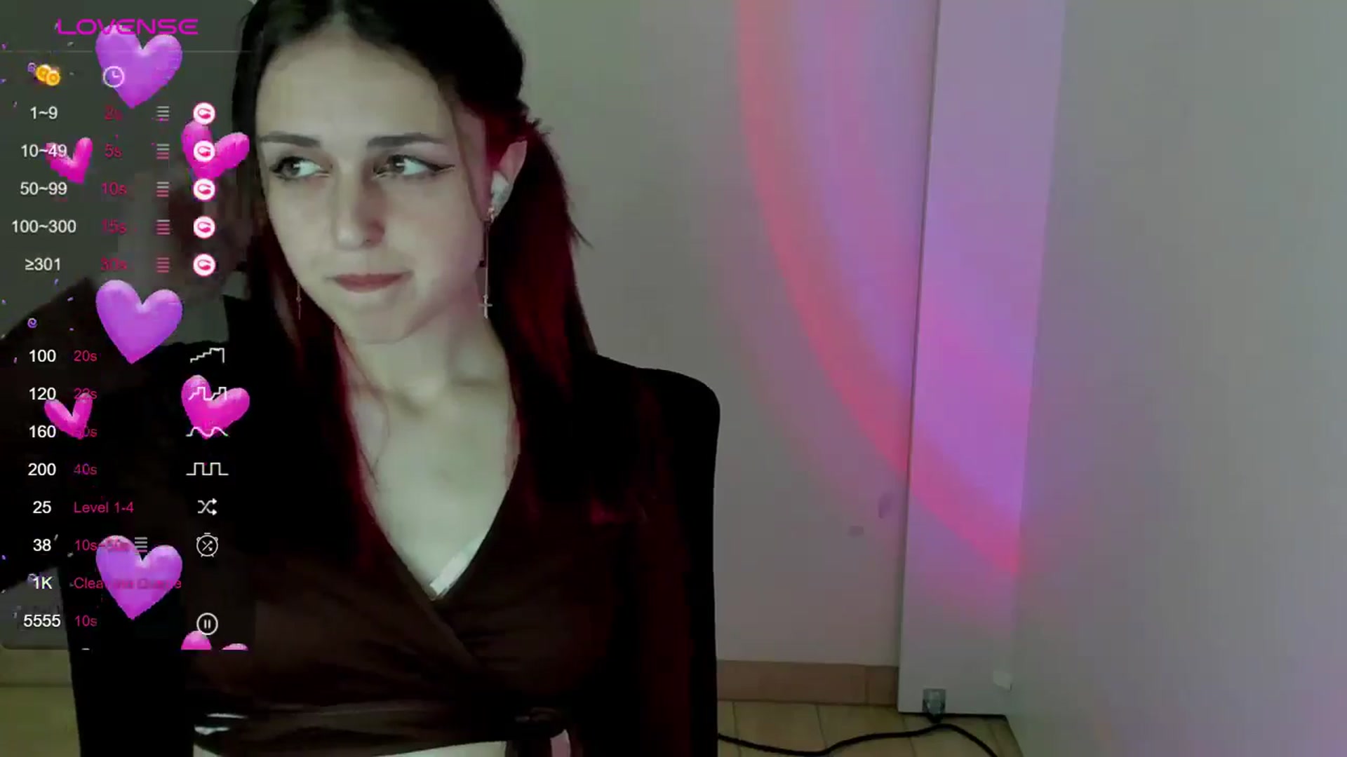 Gallery image thumbnail from Lurenn's myfreecams stream on, 05/12/2024, 13:56 image 13 of 20