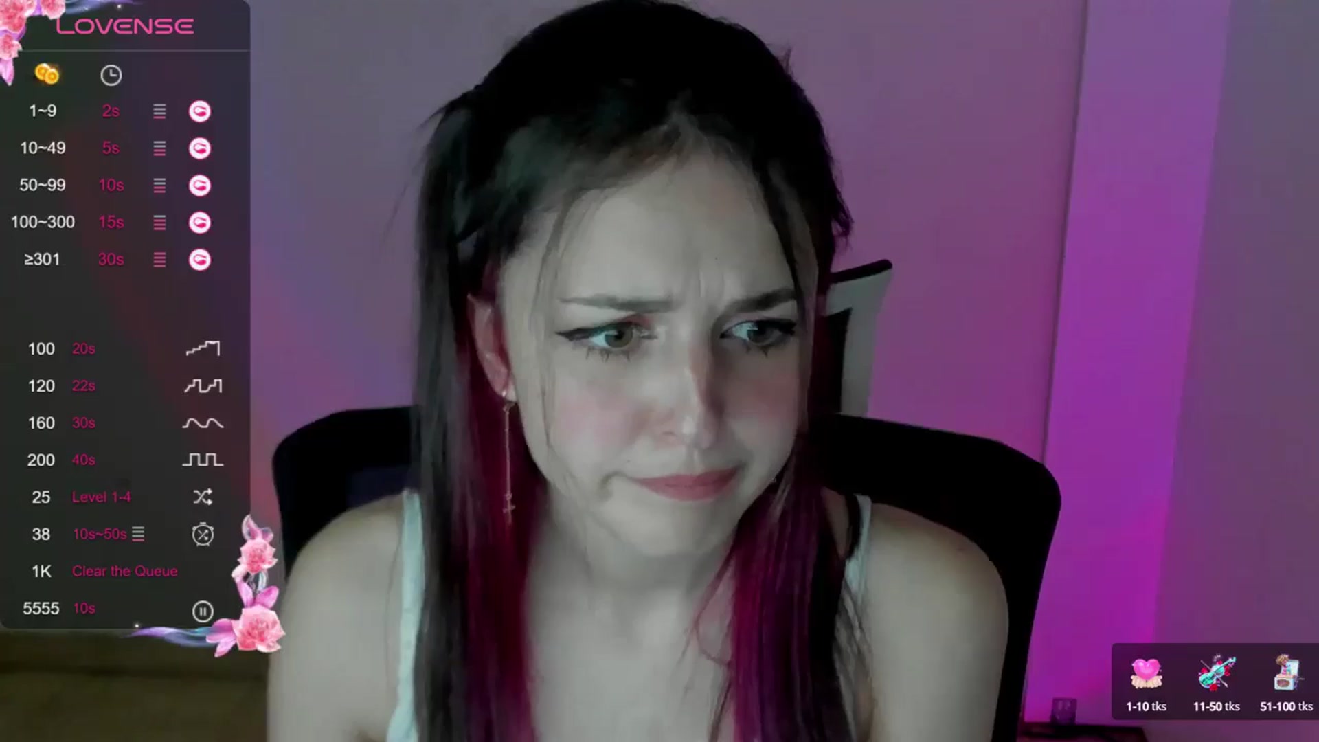 Gallery image thumbnail from Lurenn's myfreecams stream on, 05/17/2024, 15:28 image 12 of 20