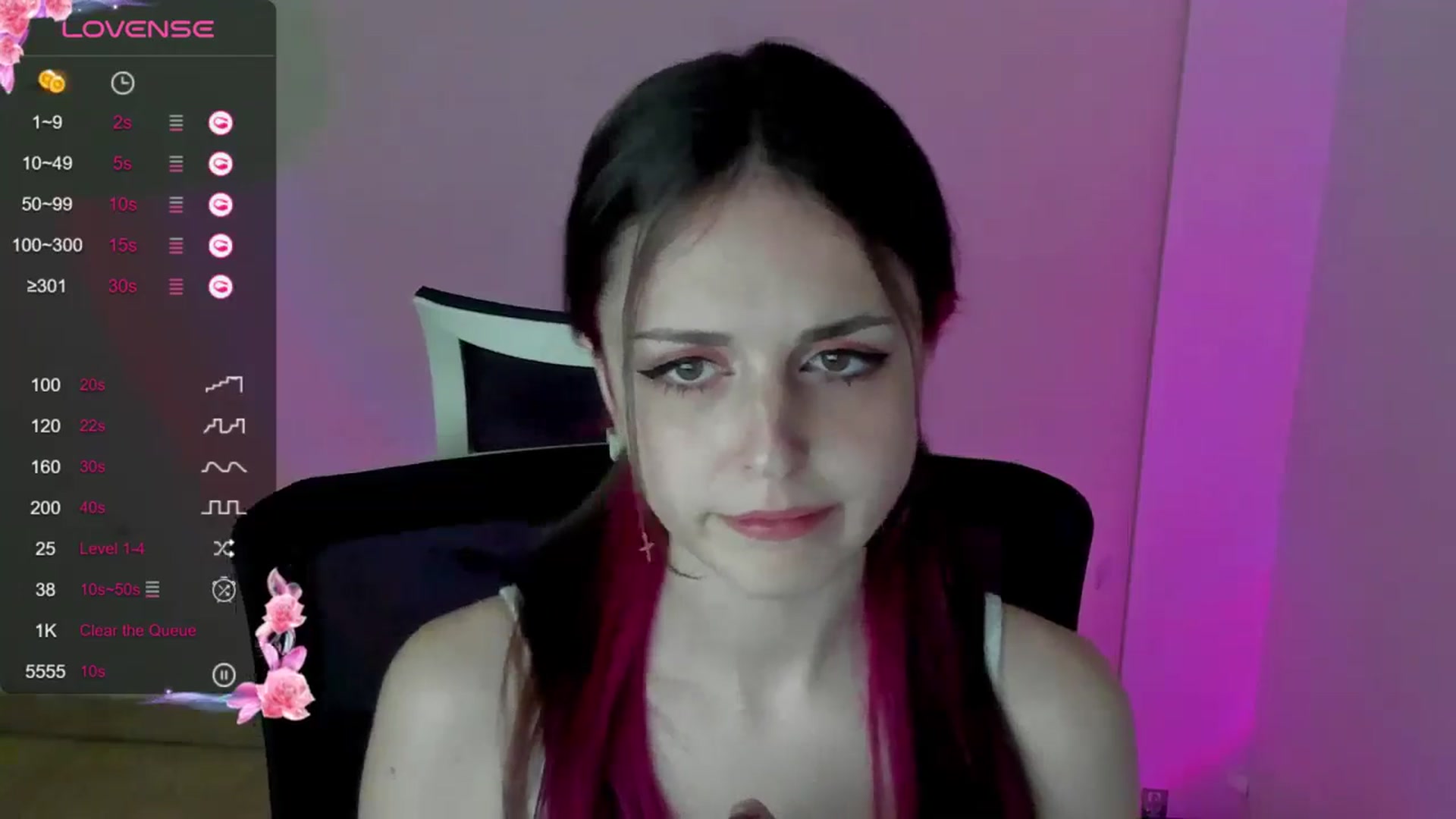 Gallery image thumbnail from Lurenn's myfreecams stream on, 05/17/2024, 17:18 image 7 of 20