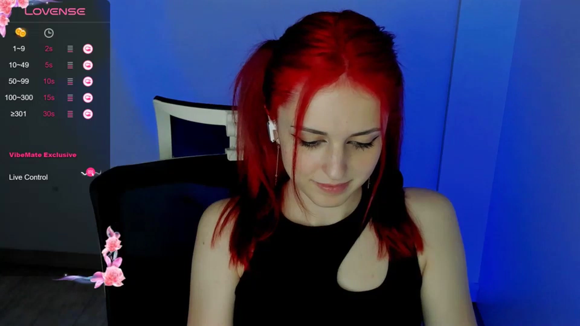 Gallery image thumbnail from Lurenn's myfreecams stream on, 05/24/2024, 12:23 image 14 of 20