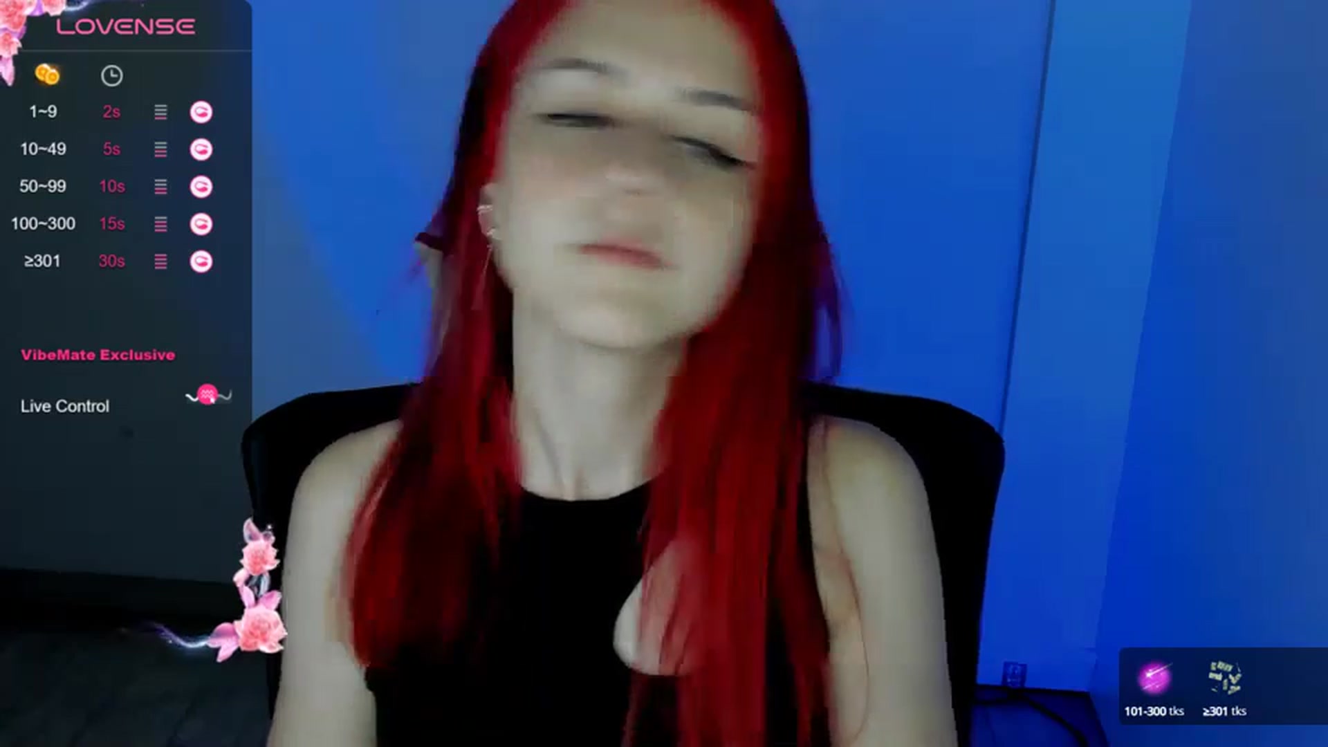 Gallery image thumbnail from Lurenn's myfreecams stream on, 05/24/2024, 12:23 image 3 of 20