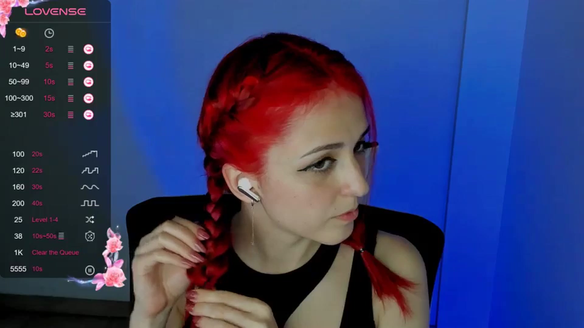 Gallery image thumbnail from Lurenn's myfreecams stream on, 05/24/2024, 13:35 image 17 of 20