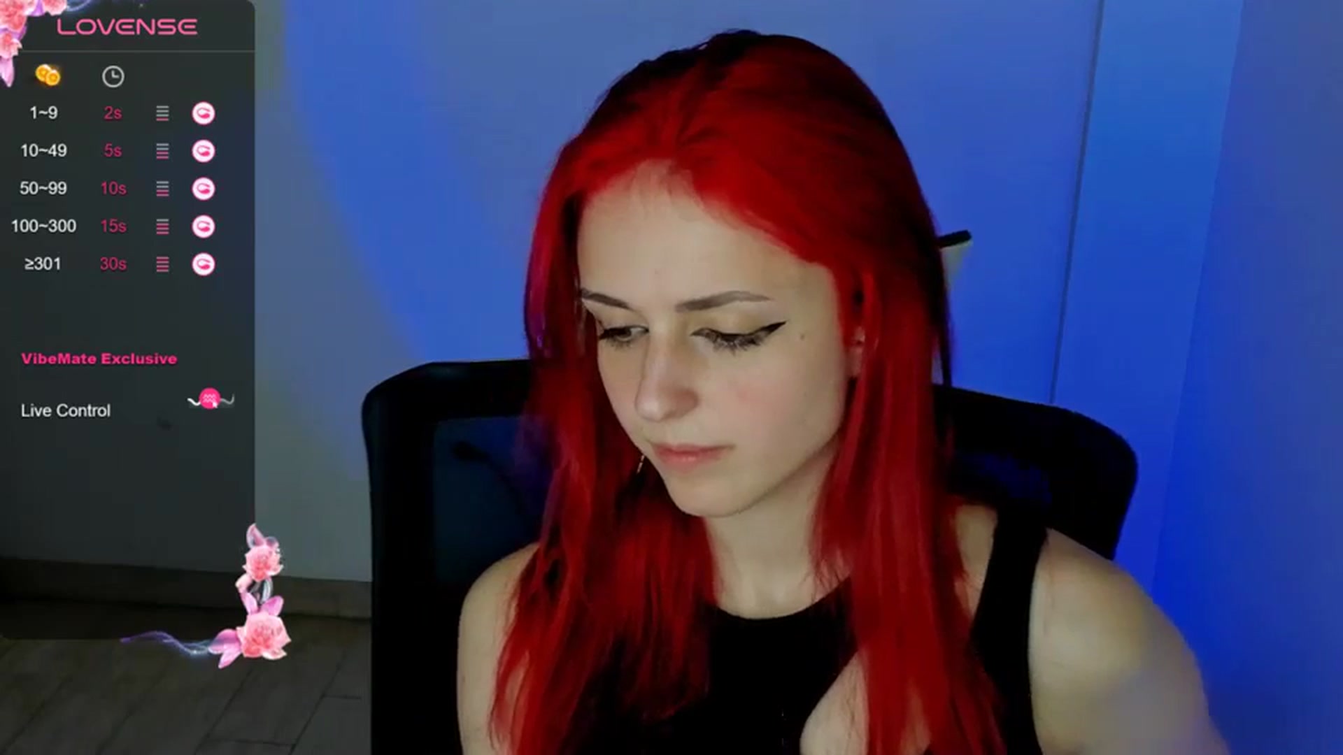 Gallery image thumbnail from Lurenn's myfreecams stream on, 05/24/2024, 17:04 image 3 of 20