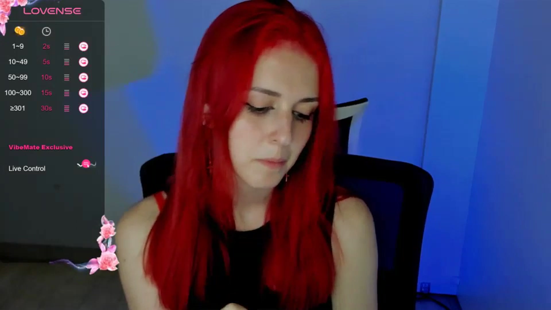 Gallery image thumbnail from Lurenn's myfreecams stream on, 05/24/2024, 17:04 image 16 of 20