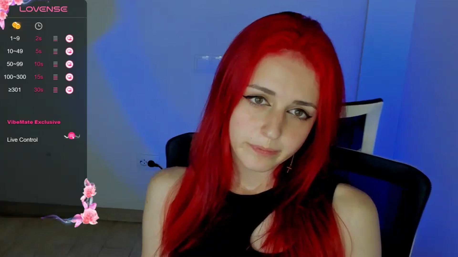 Gallery image thumbnail from Lurenn's myfreecams stream on, 05/24/2024, 17:04 image 19 of 20