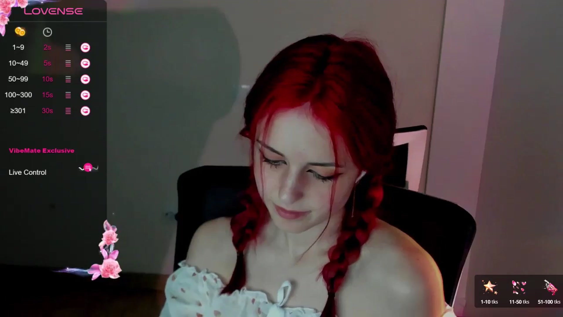 Gallery image thumbnail from Lurenn's myfreecams stream on, 05/25/2024, 10:57 image 20 of 20