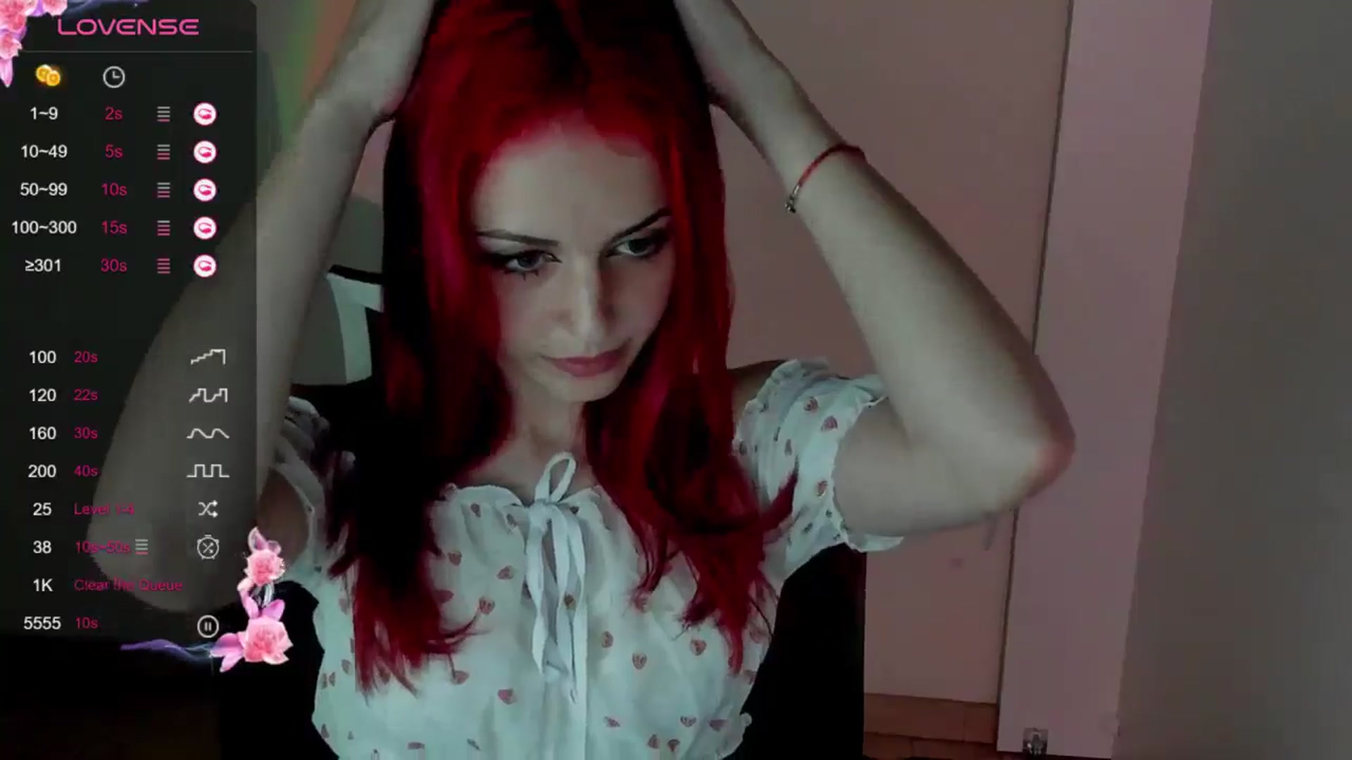 Gallery image thumbnail from Lurenn's myfreecams stream on, 05/25/2024, 10:57 image 3 of 20