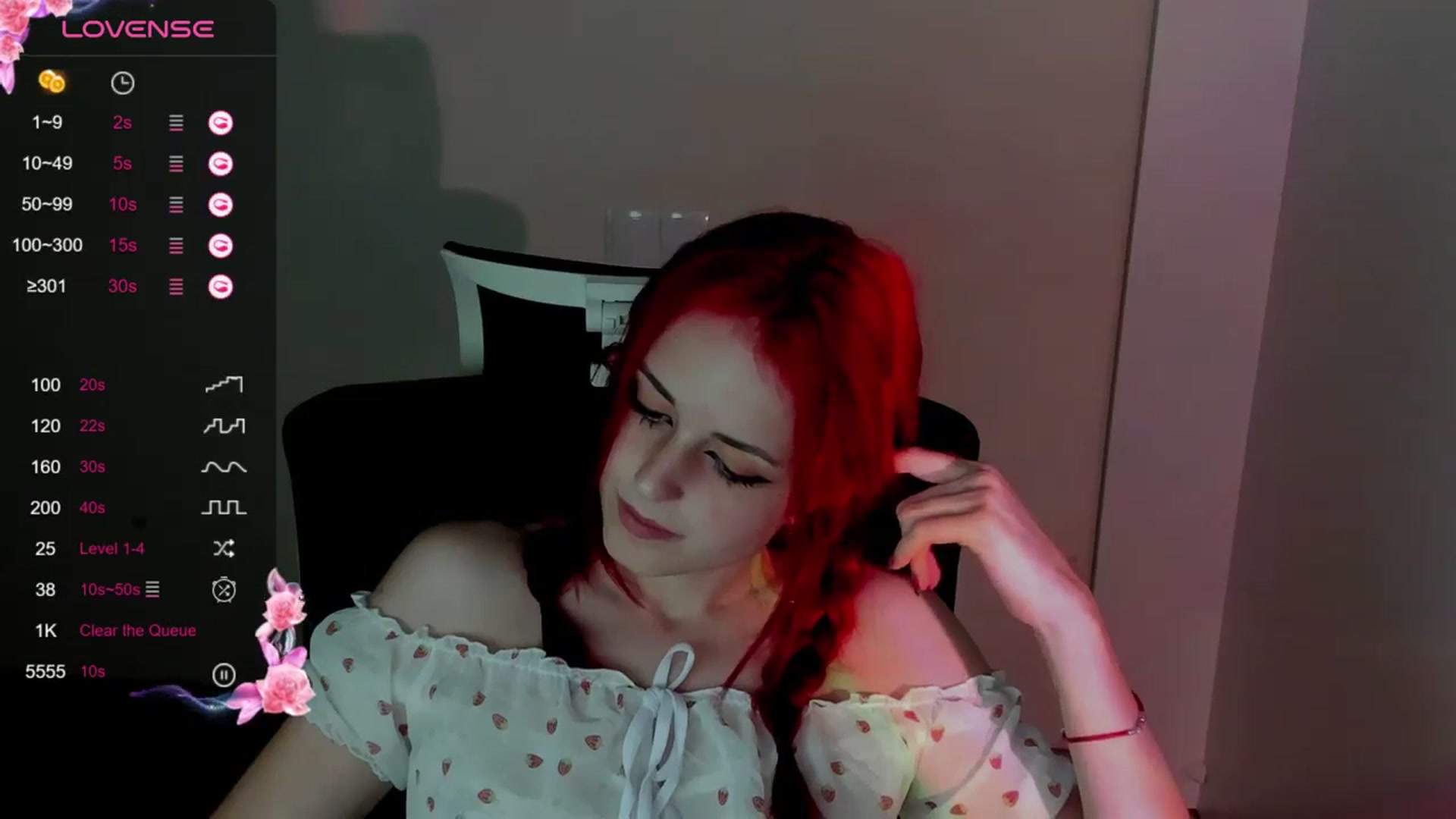 Gallery image thumbnail from Lurenn's myfreecams stream on, 05/25/2024, 11:51 image 12 of 20