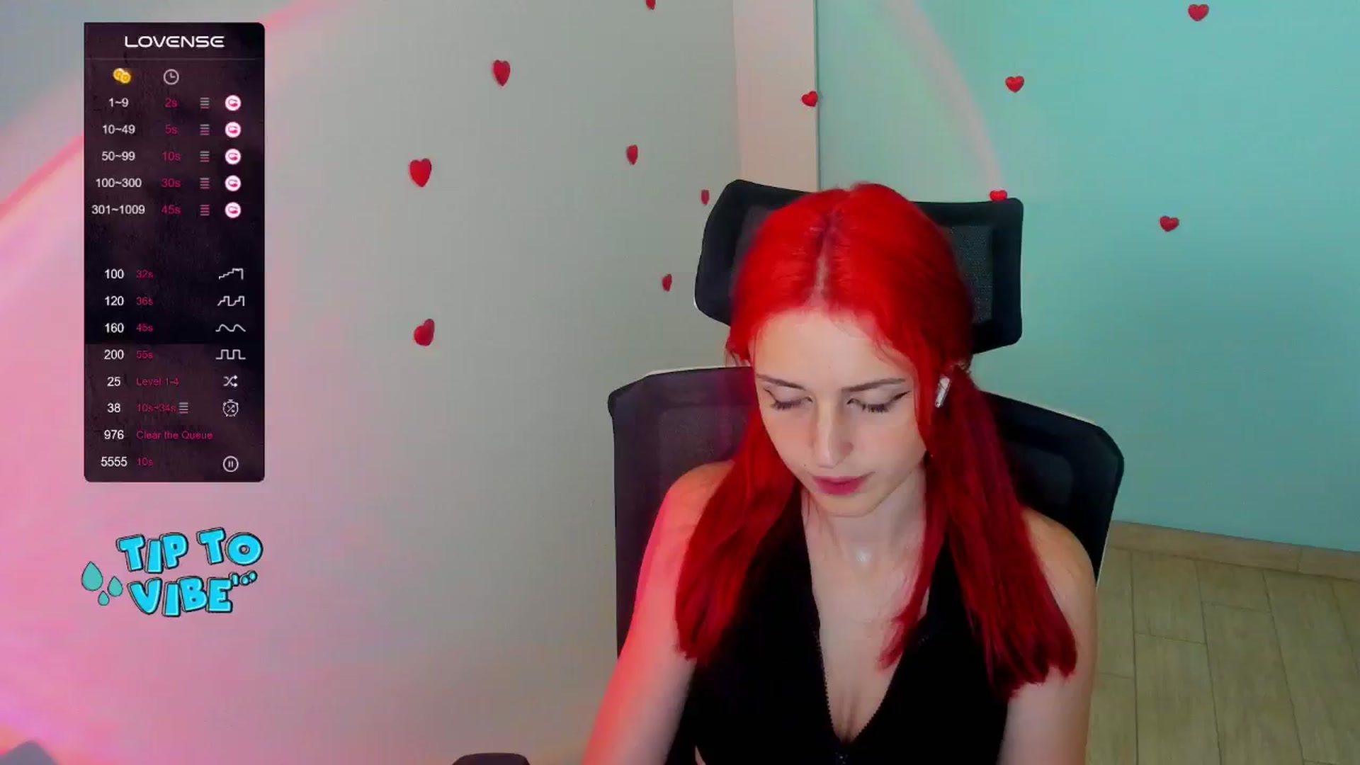 Gallery image thumbnail from Lurenn's myfreecams stream on, 07/05/2024, 15:09 image 12 of 20