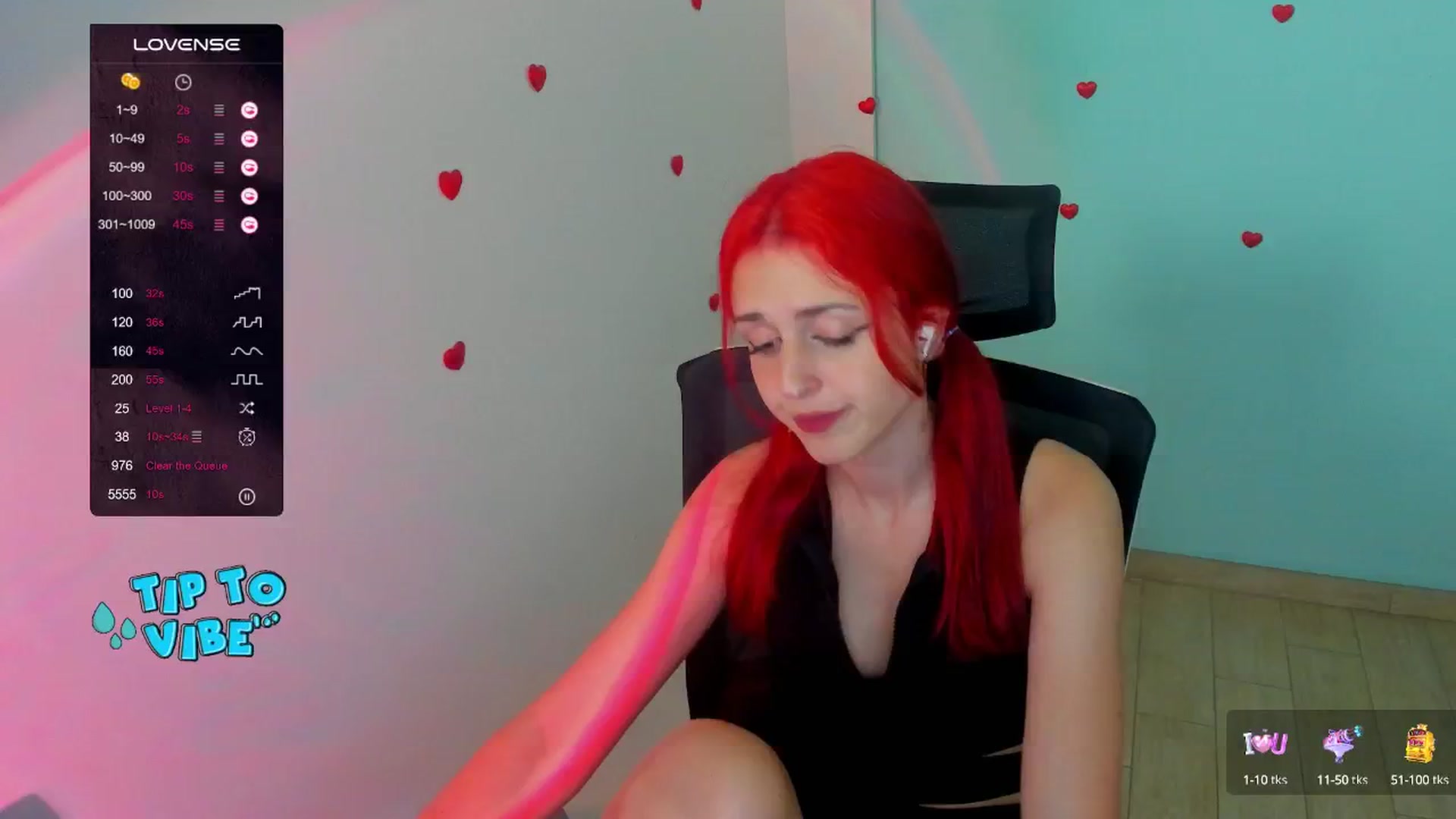 Gallery image thumbnail from Lurenn's myfreecams stream on, 07/05/2024, 15:09 image 17 of 20