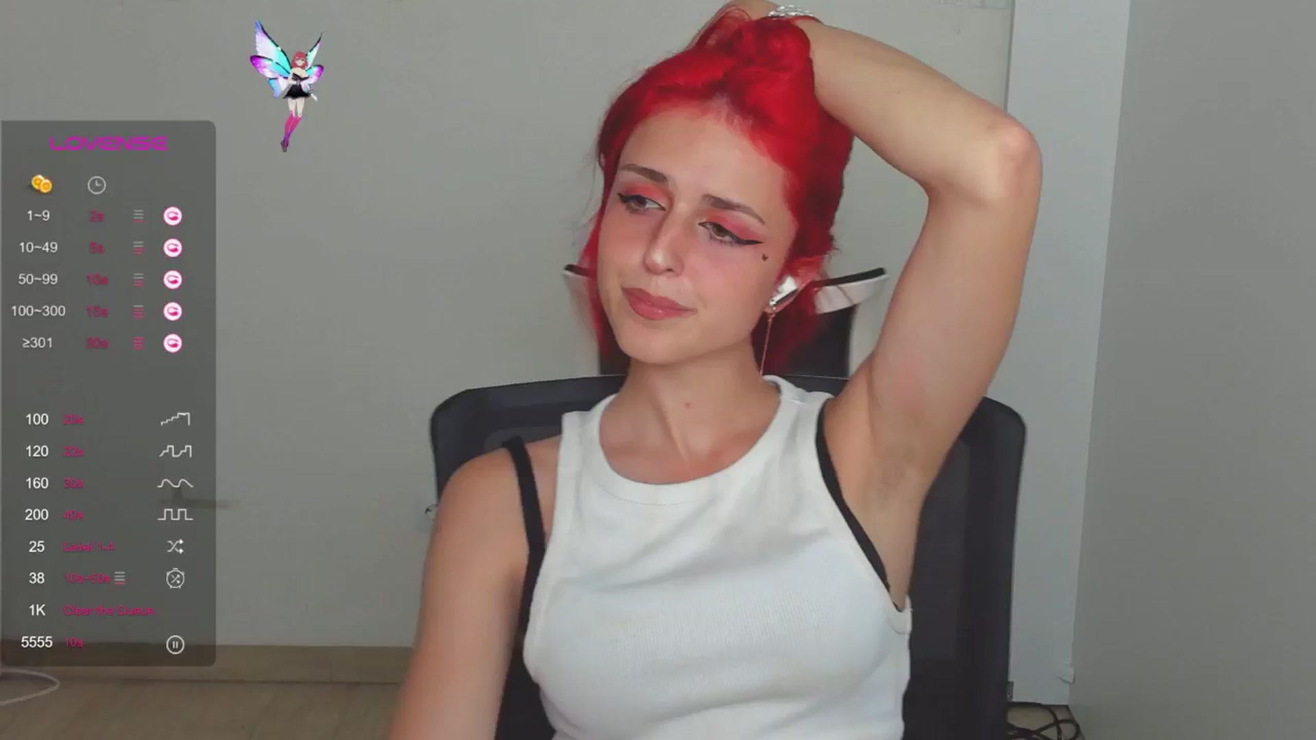 Gallery image thumbnail from Lurenn's myfreecams stream on, 07/17/2024, 21:46 image 15 of 20